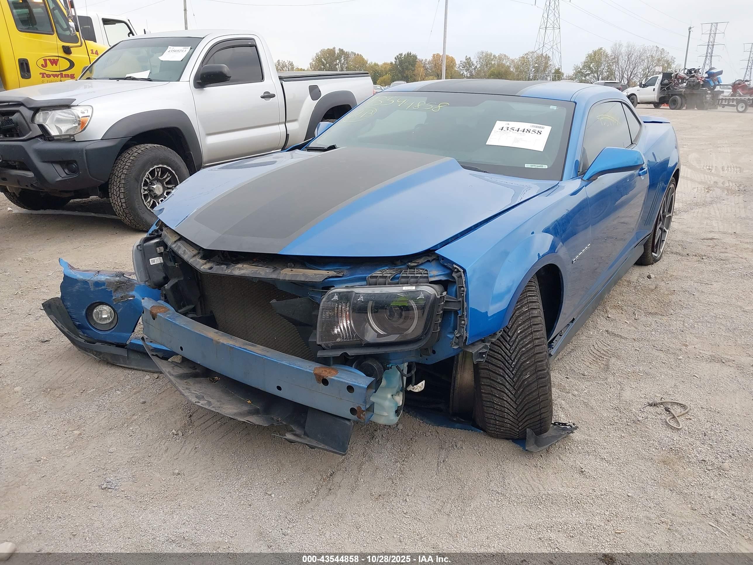 CHEVROLET CAMARO image 2