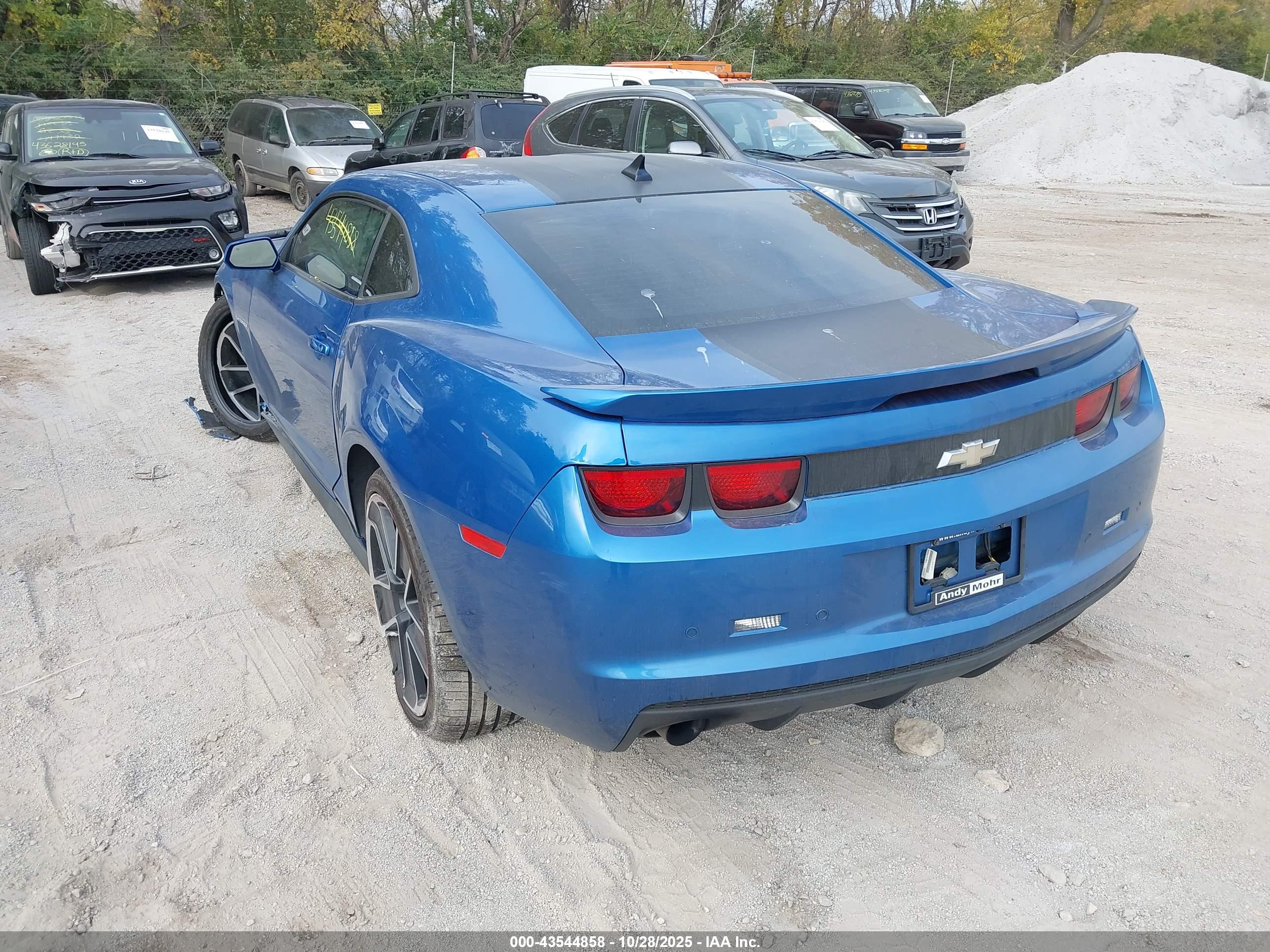 CHEVROLET CAMARO image 3