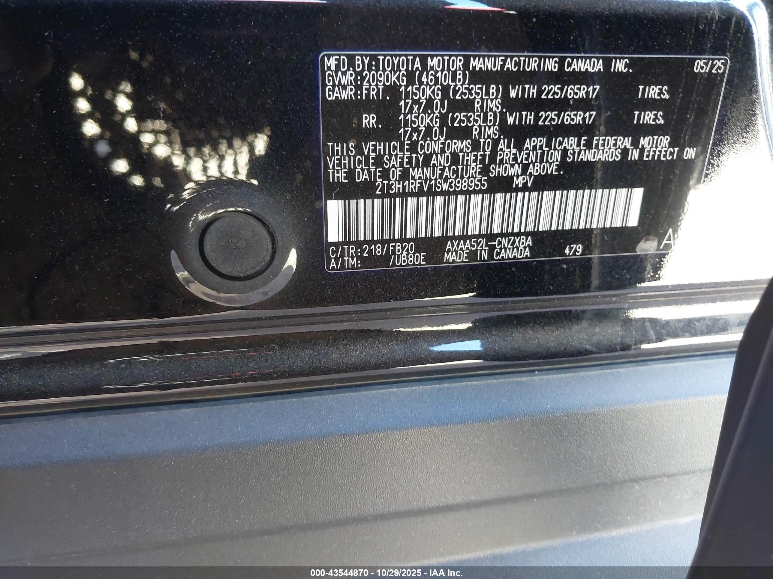 TOYOTA RAV4 image 9