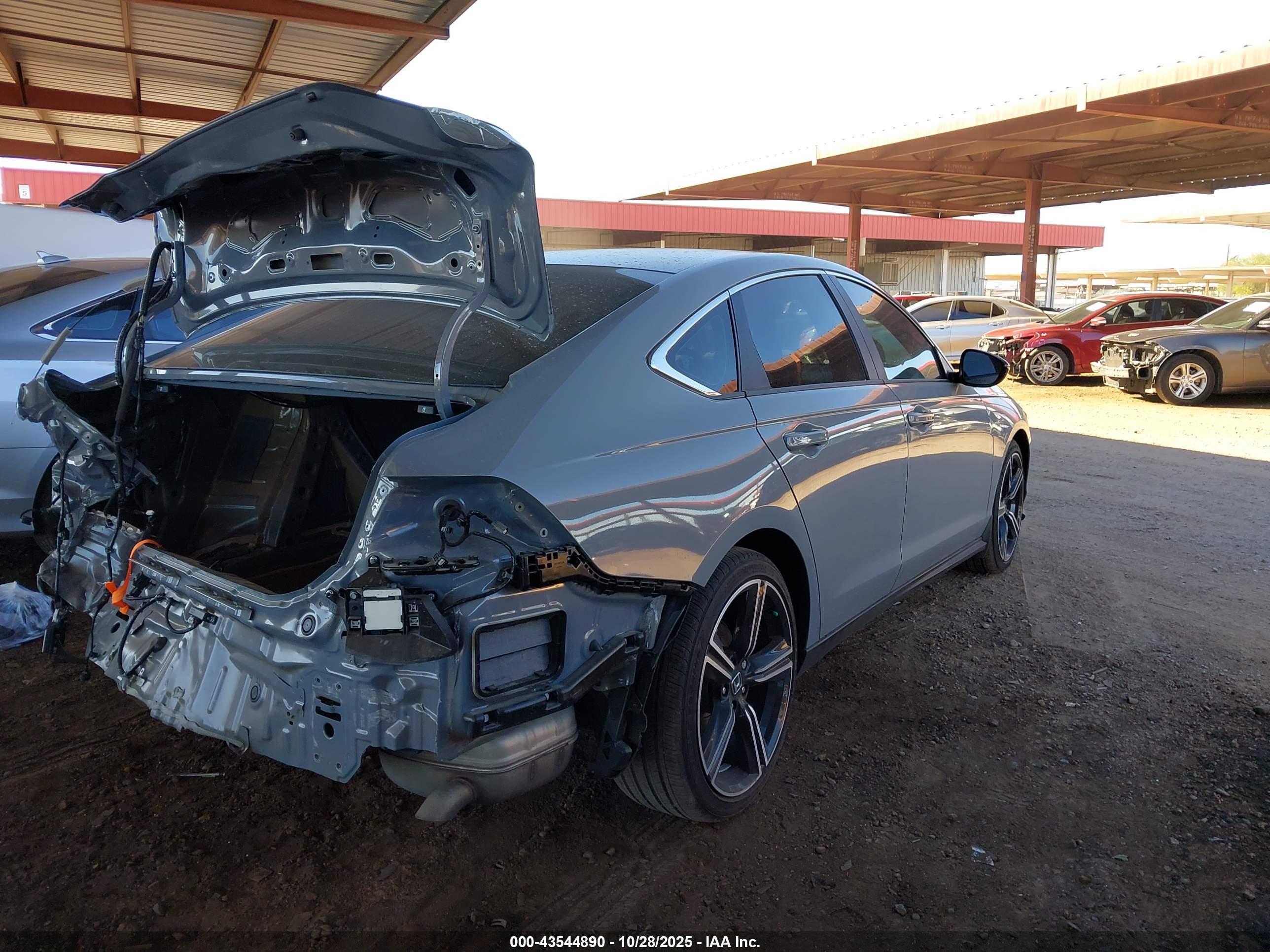 HONDA ACCORD image 4
