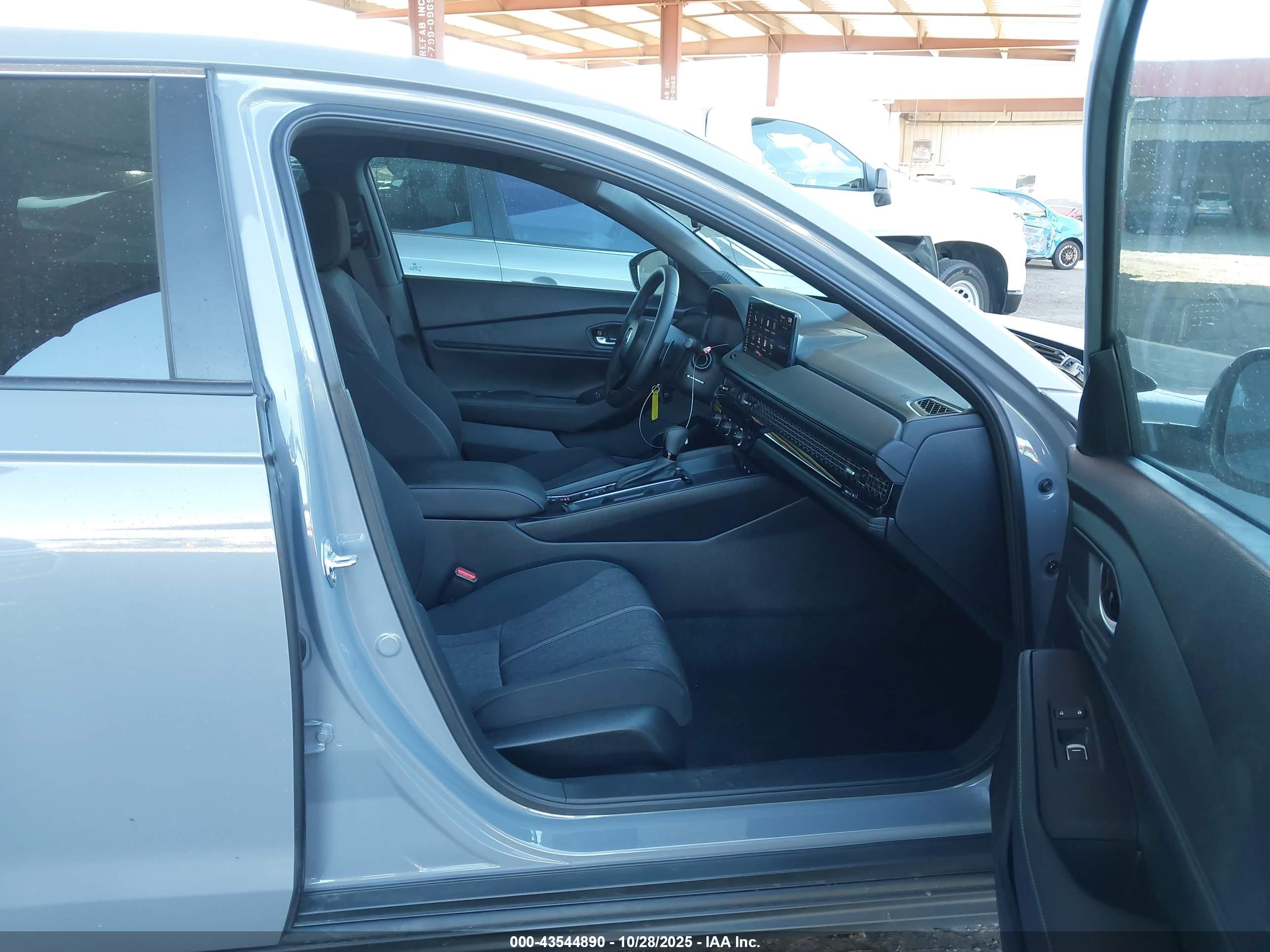 HONDA ACCORD image 5