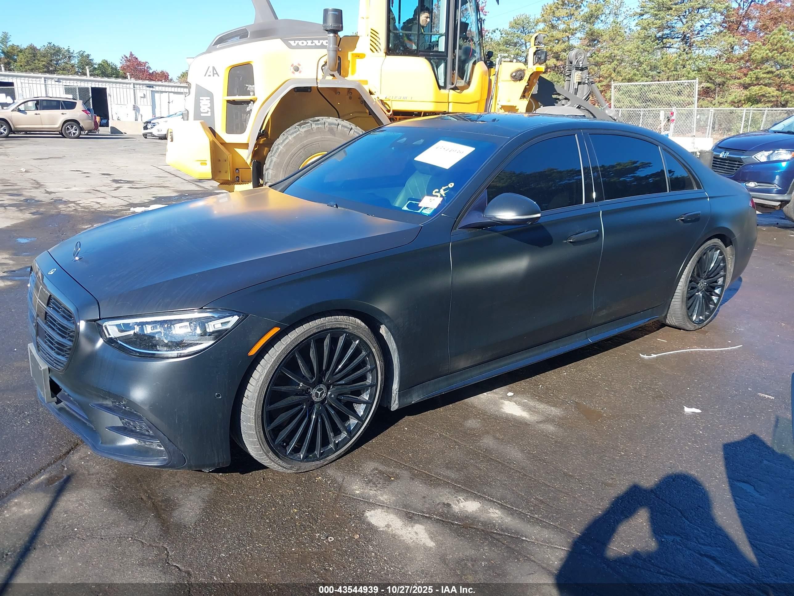 MERCEDES-BENZ S image 2