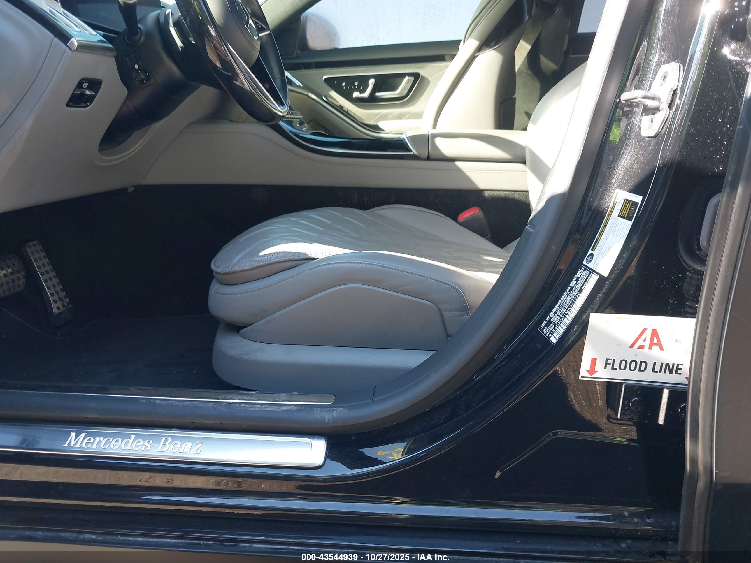 MERCEDES-BENZ S image 6