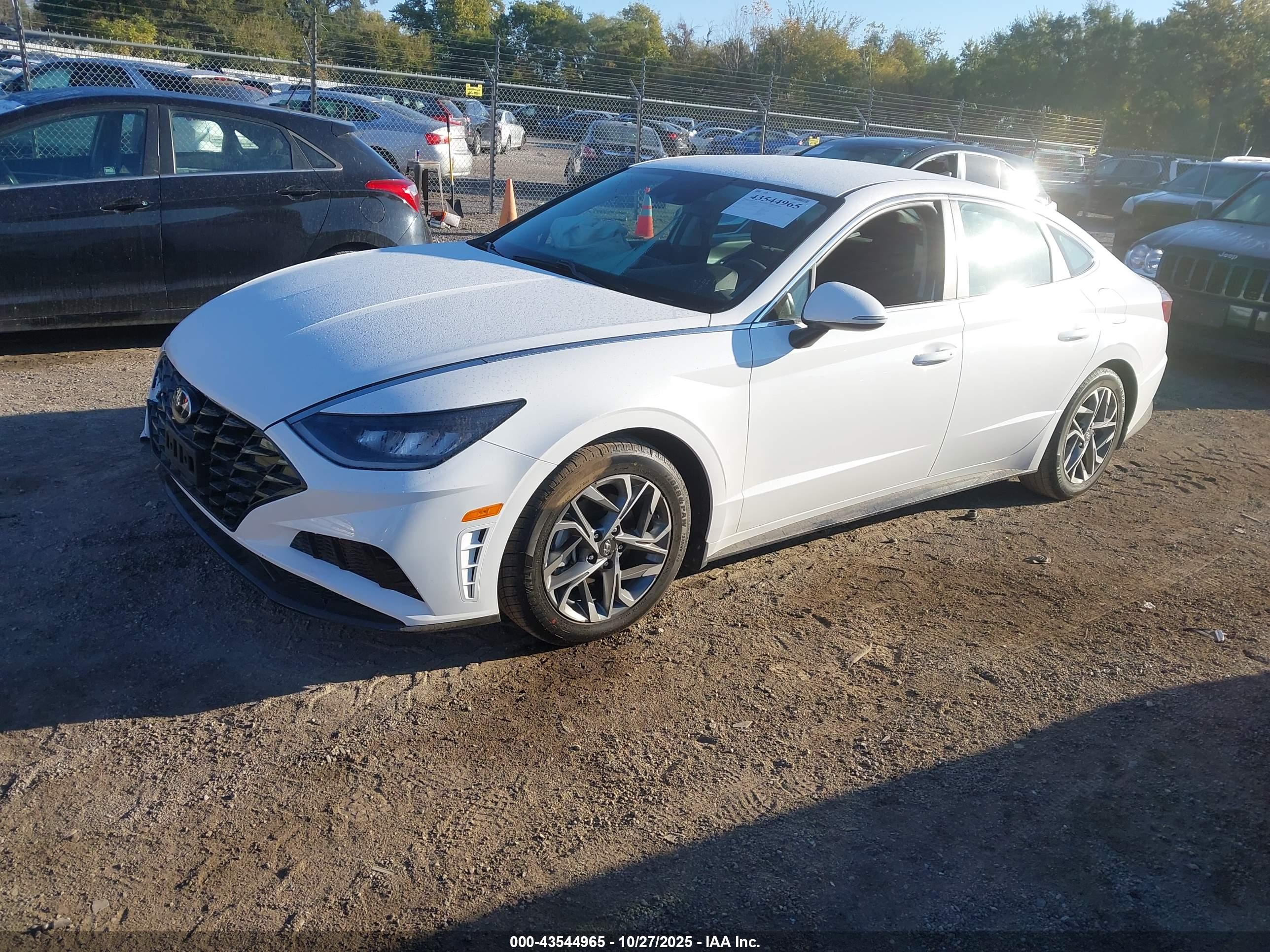 HYUNDAI SONATA image 2