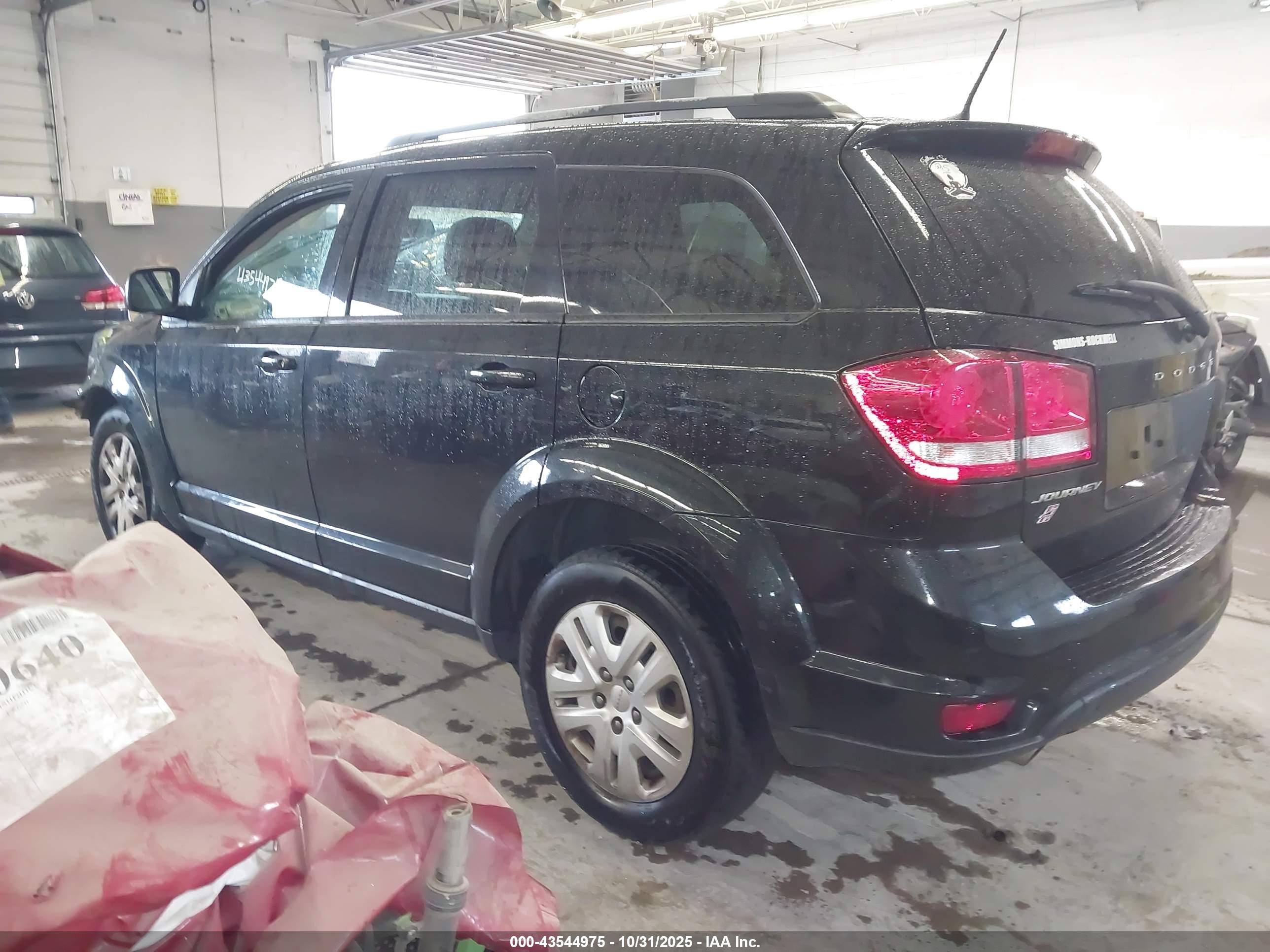 DODGE JOURNEY image 3