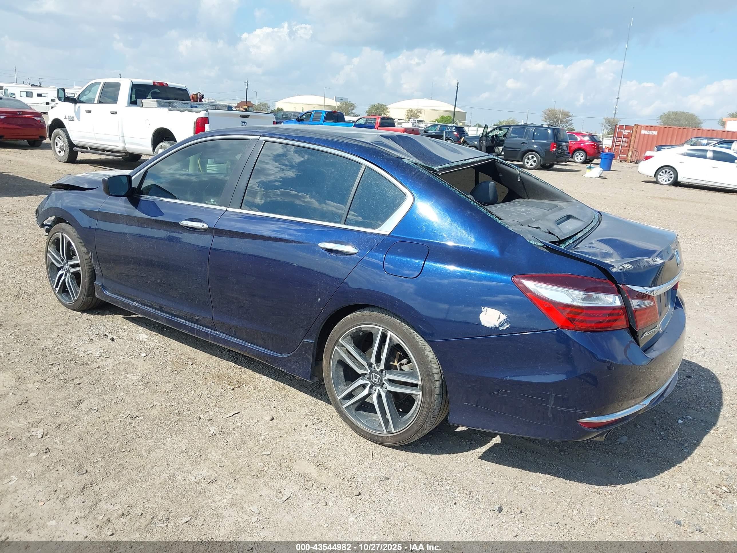 HONDA ACCORD image 3