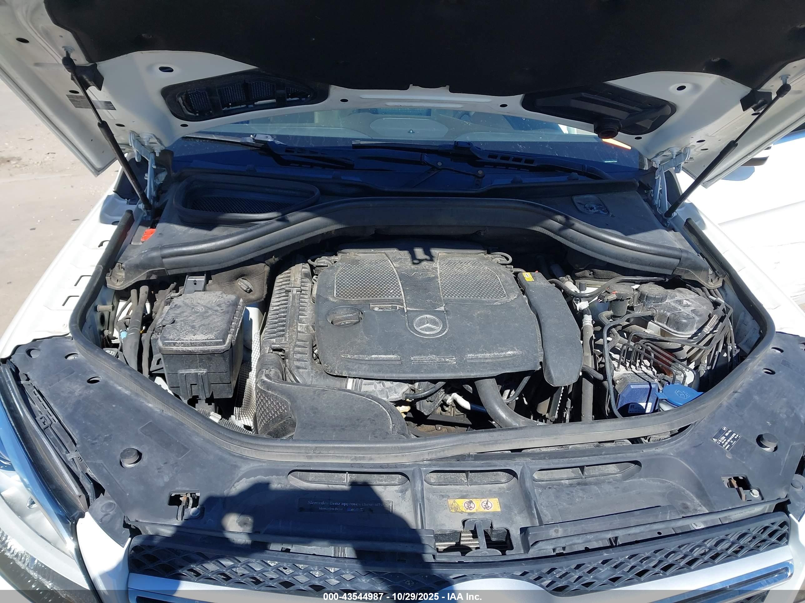 MERCEDES-BENZ GLE image 10