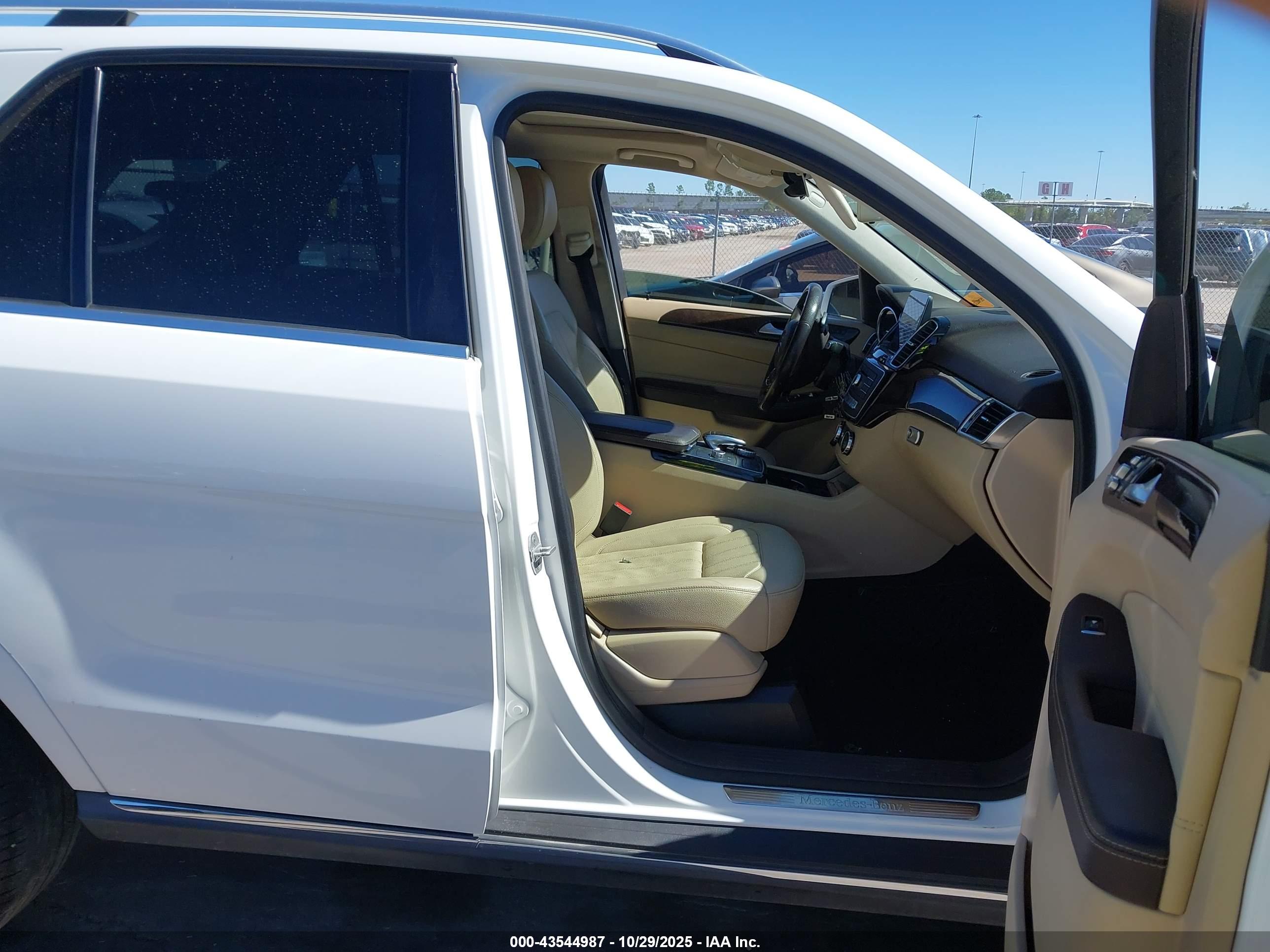 MERCEDES-BENZ GLE image 5
