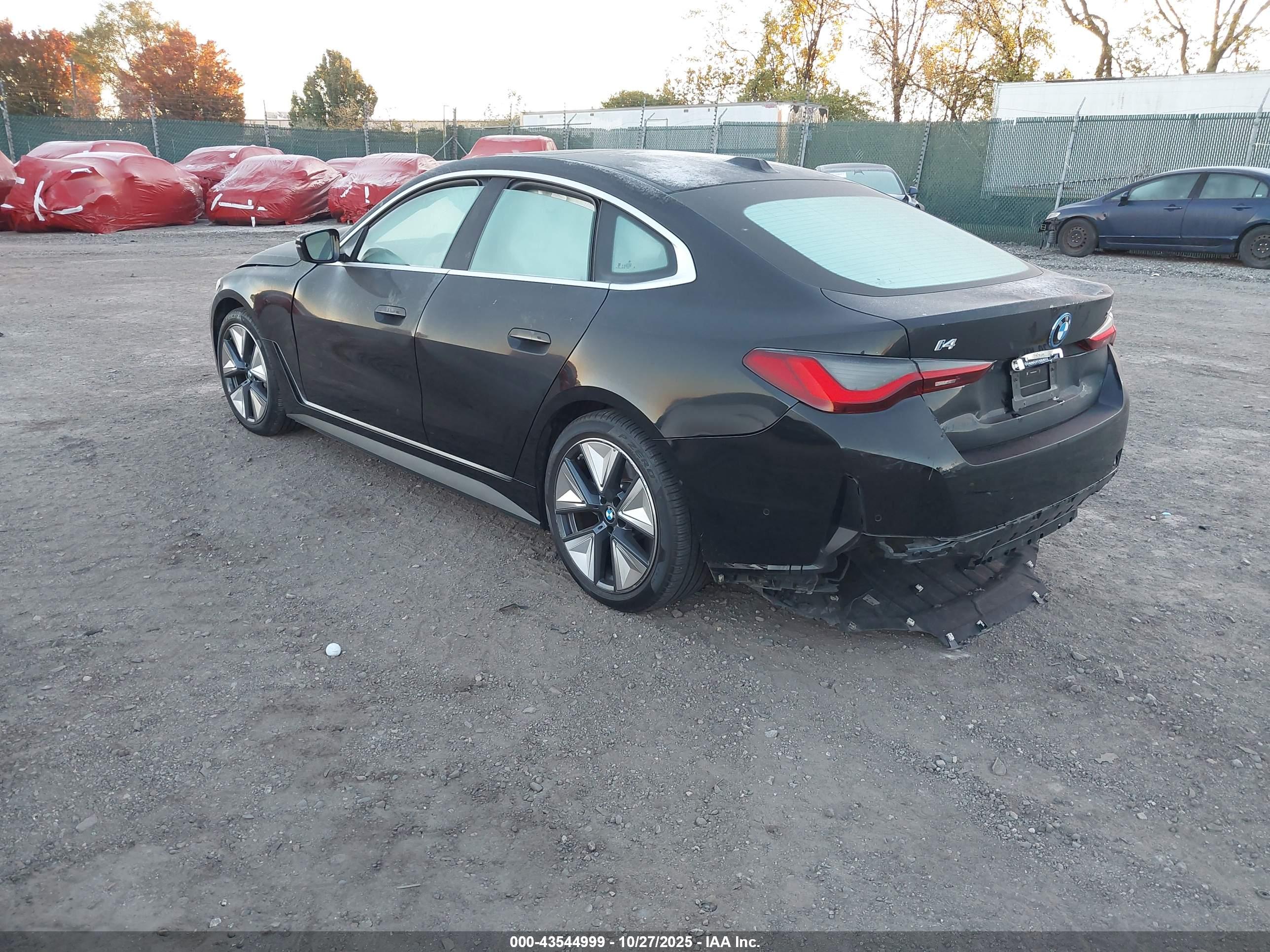 BMW I4 image 3