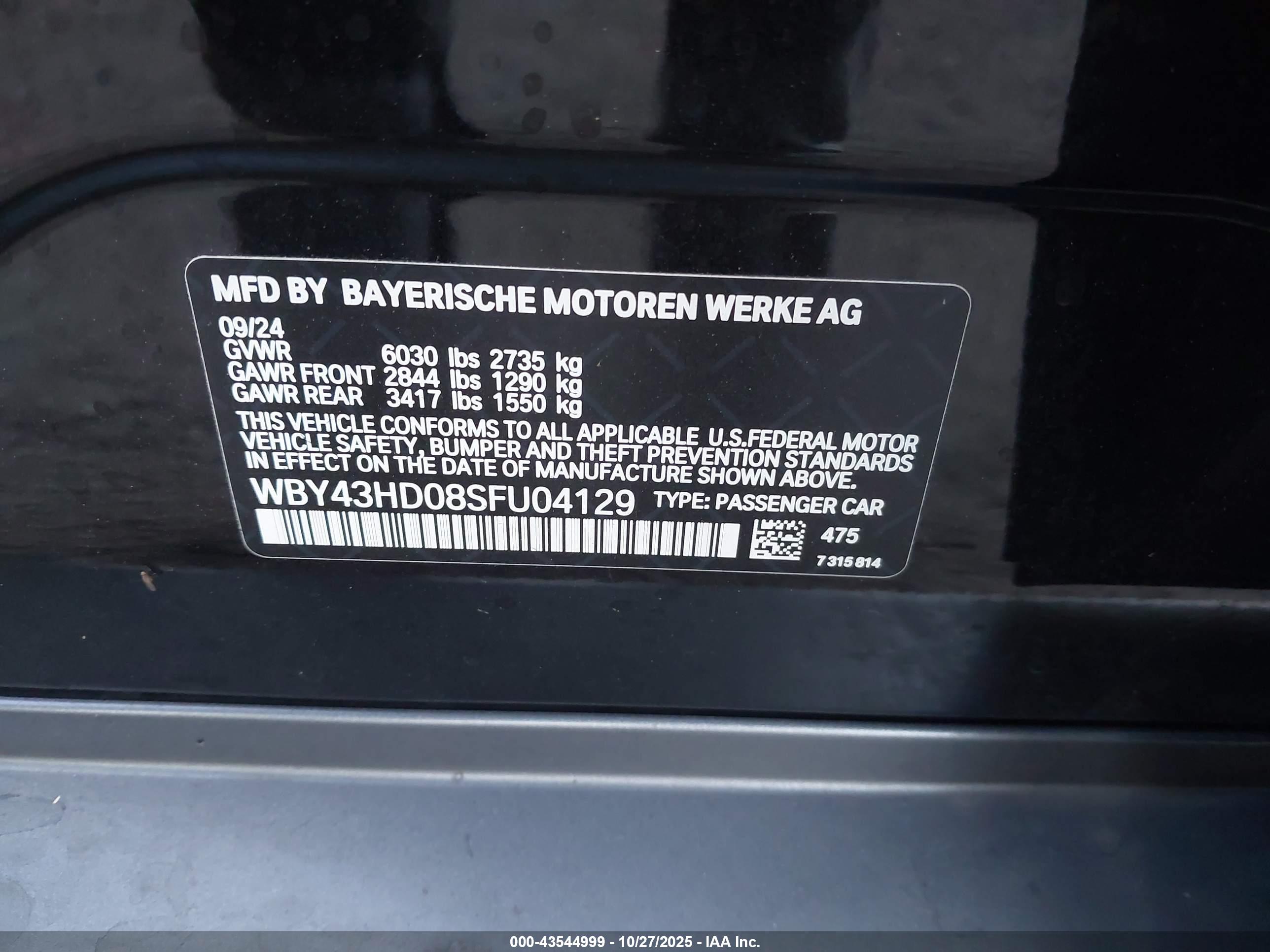 BMW I4 image 9