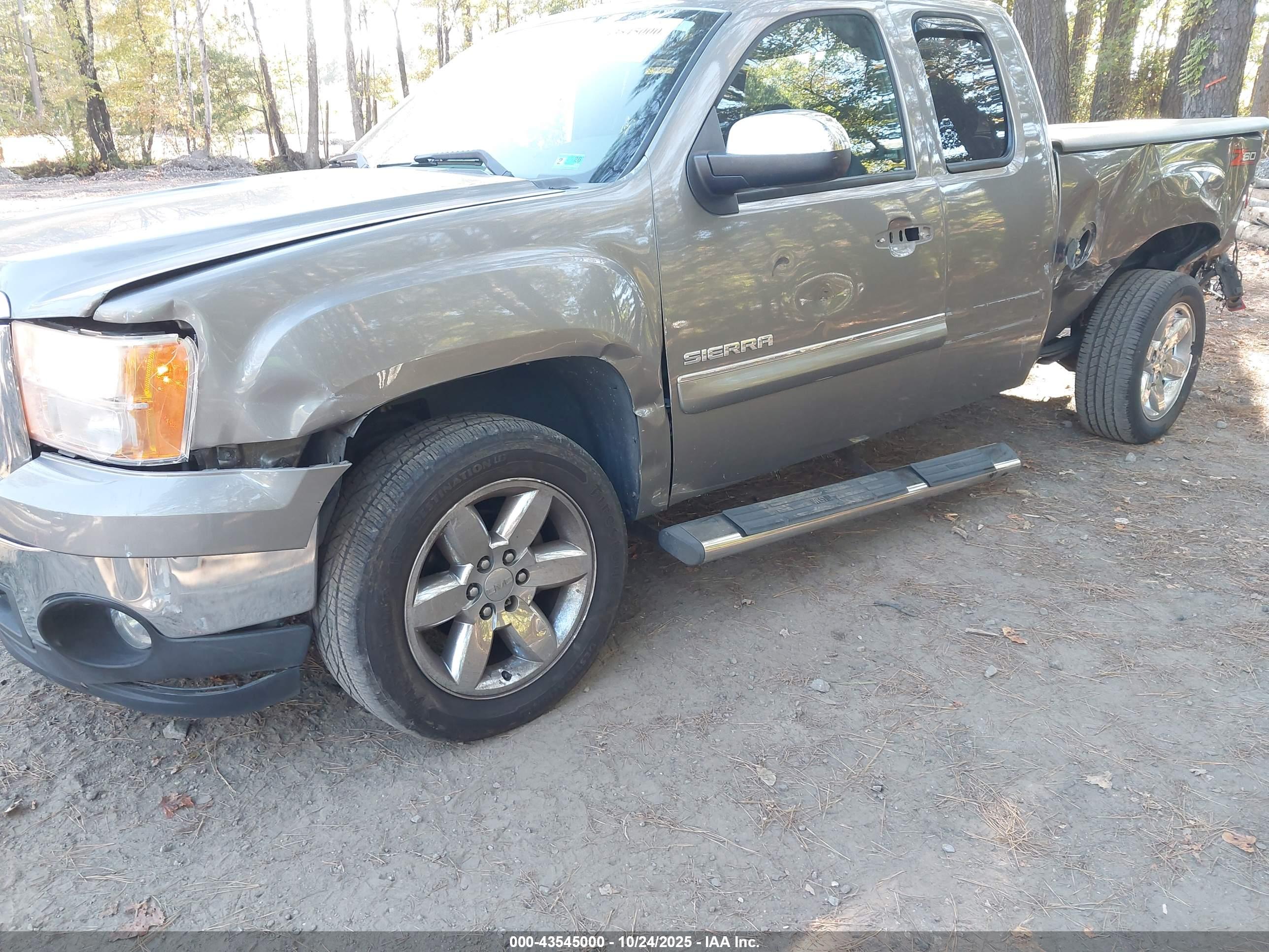 GMC SIERRA image 6