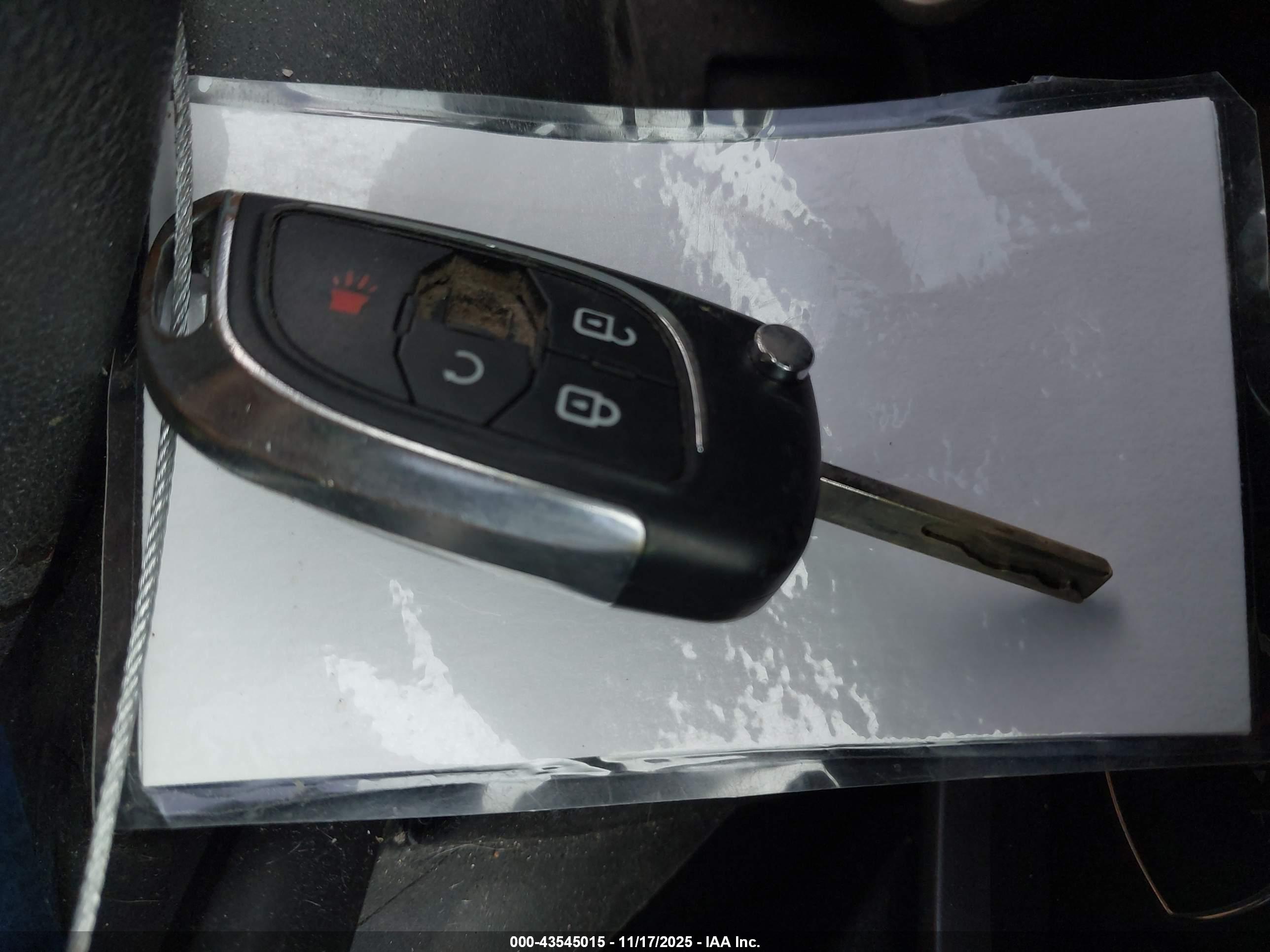 CHEVROLET MALIBU image 11
