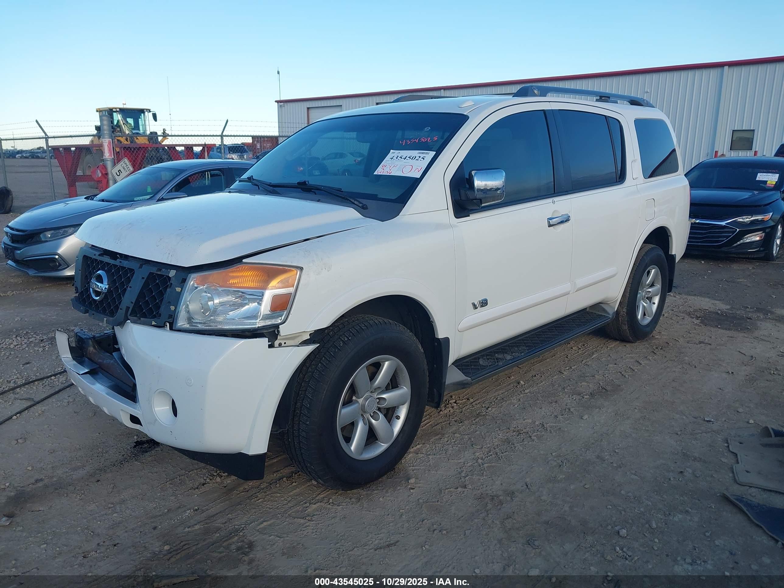 NISSAN ARMADA image 2