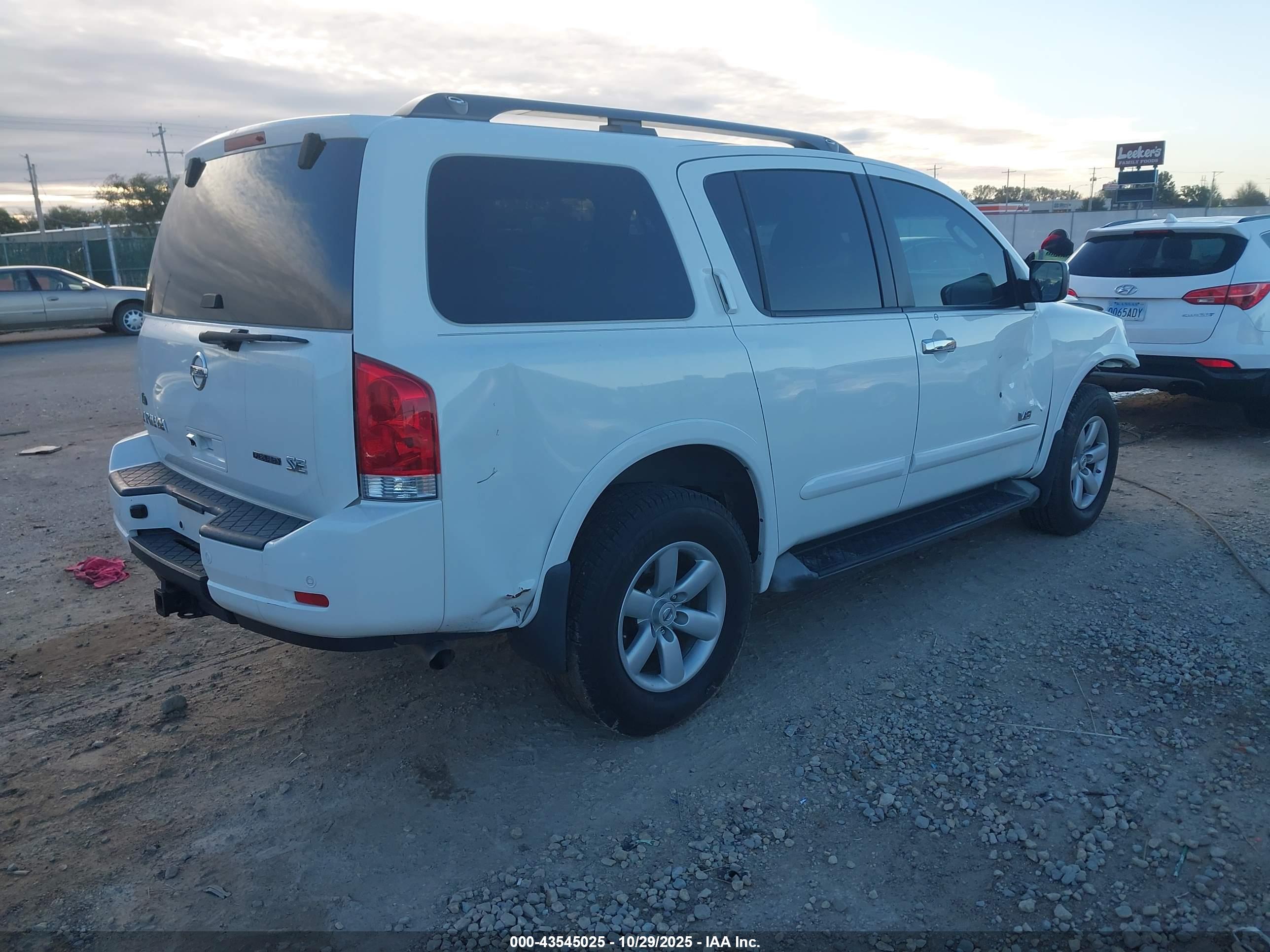 NISSAN ARMADA image 4