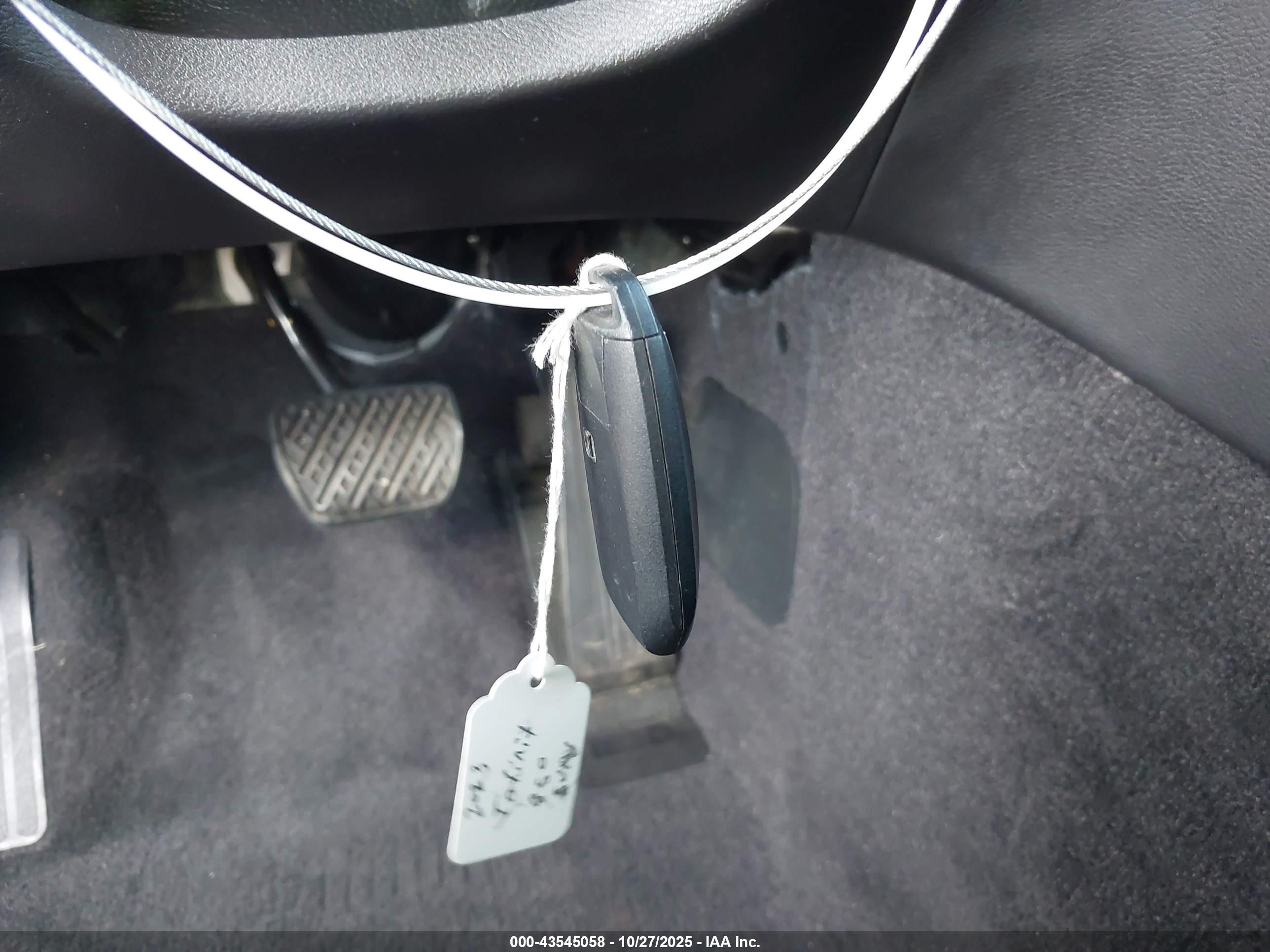 INFINITI Q50 image 11