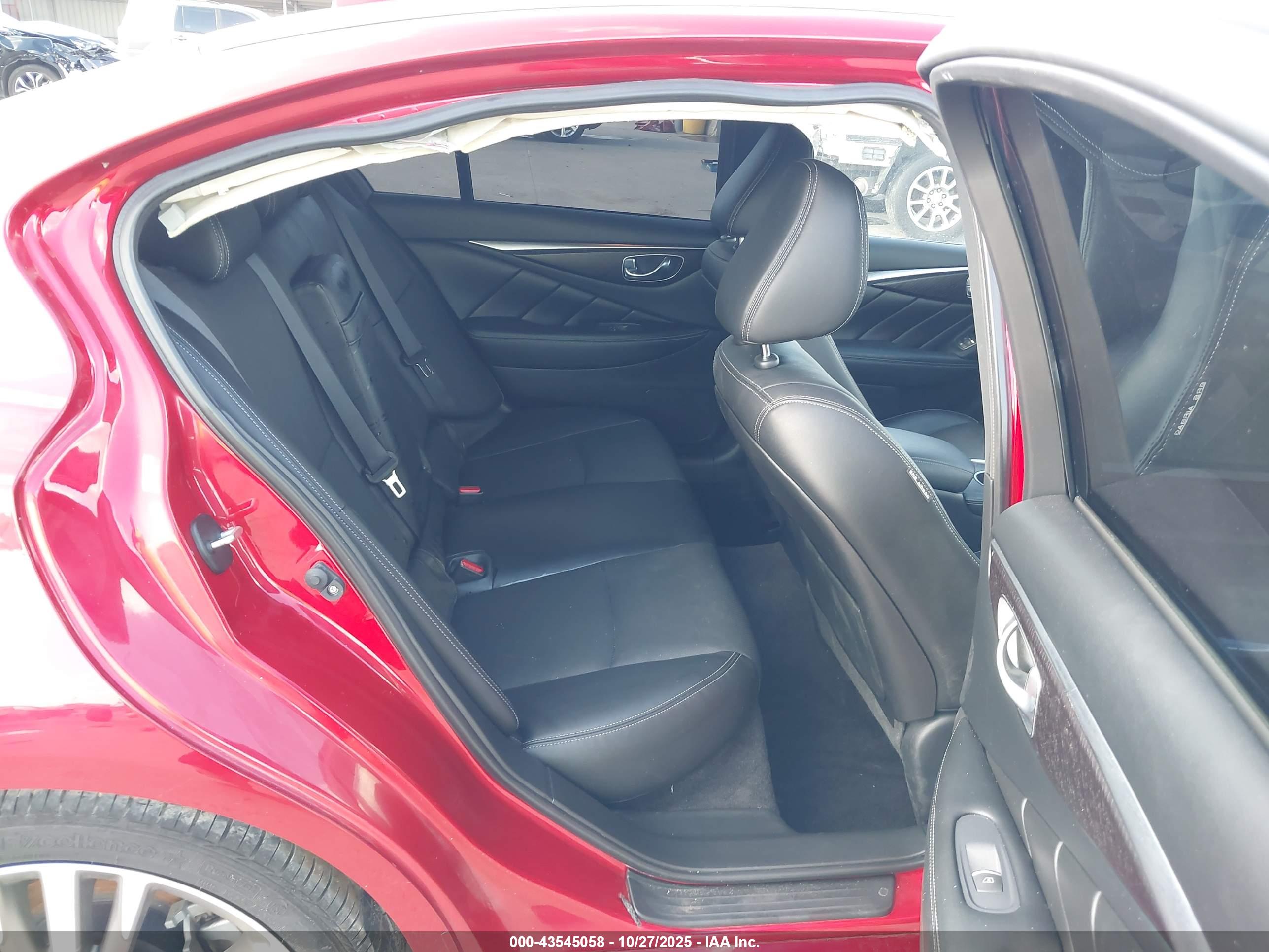 INFINITI Q50 image 8