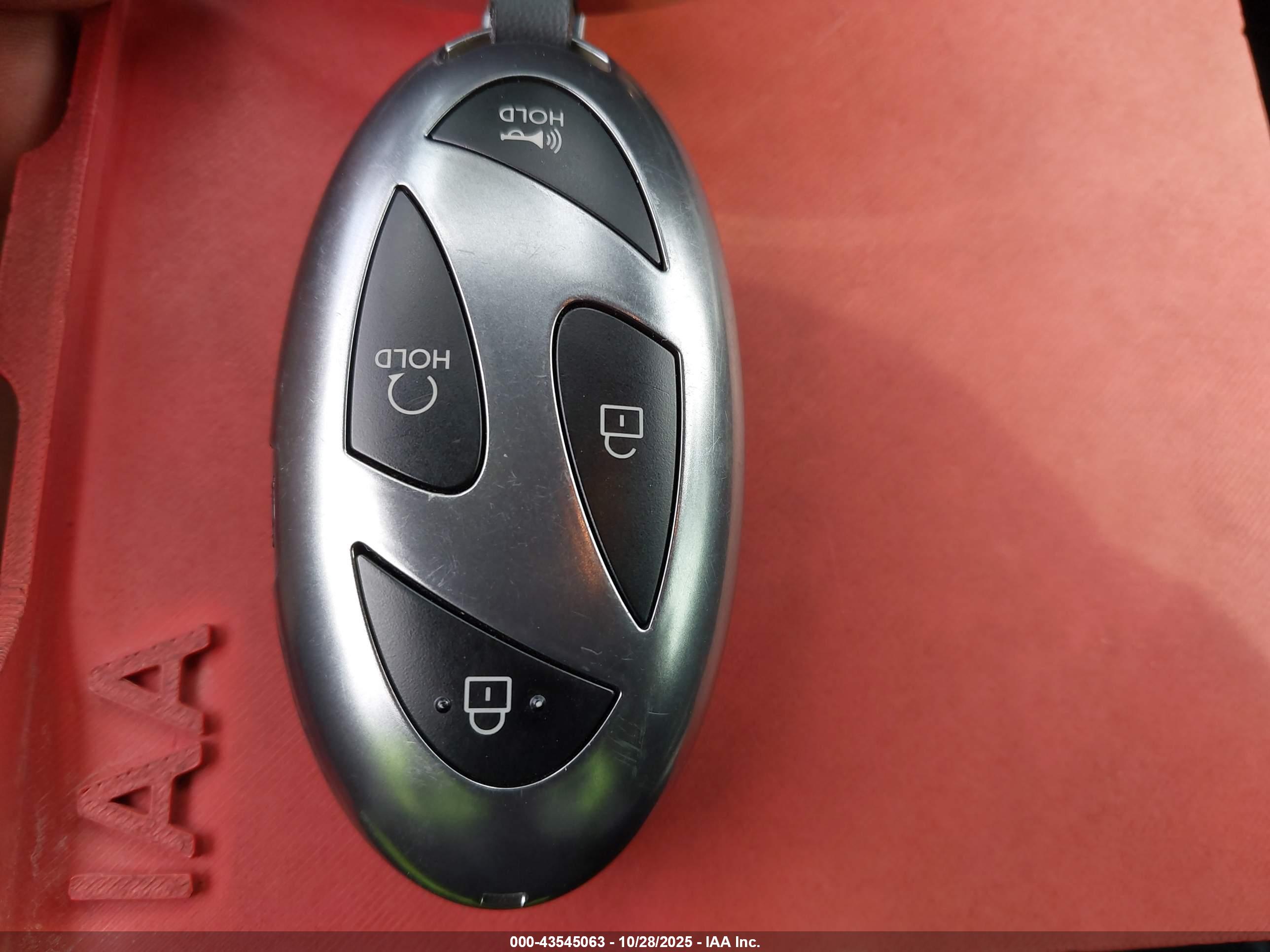 HYUNDAI ELANTRA image 11