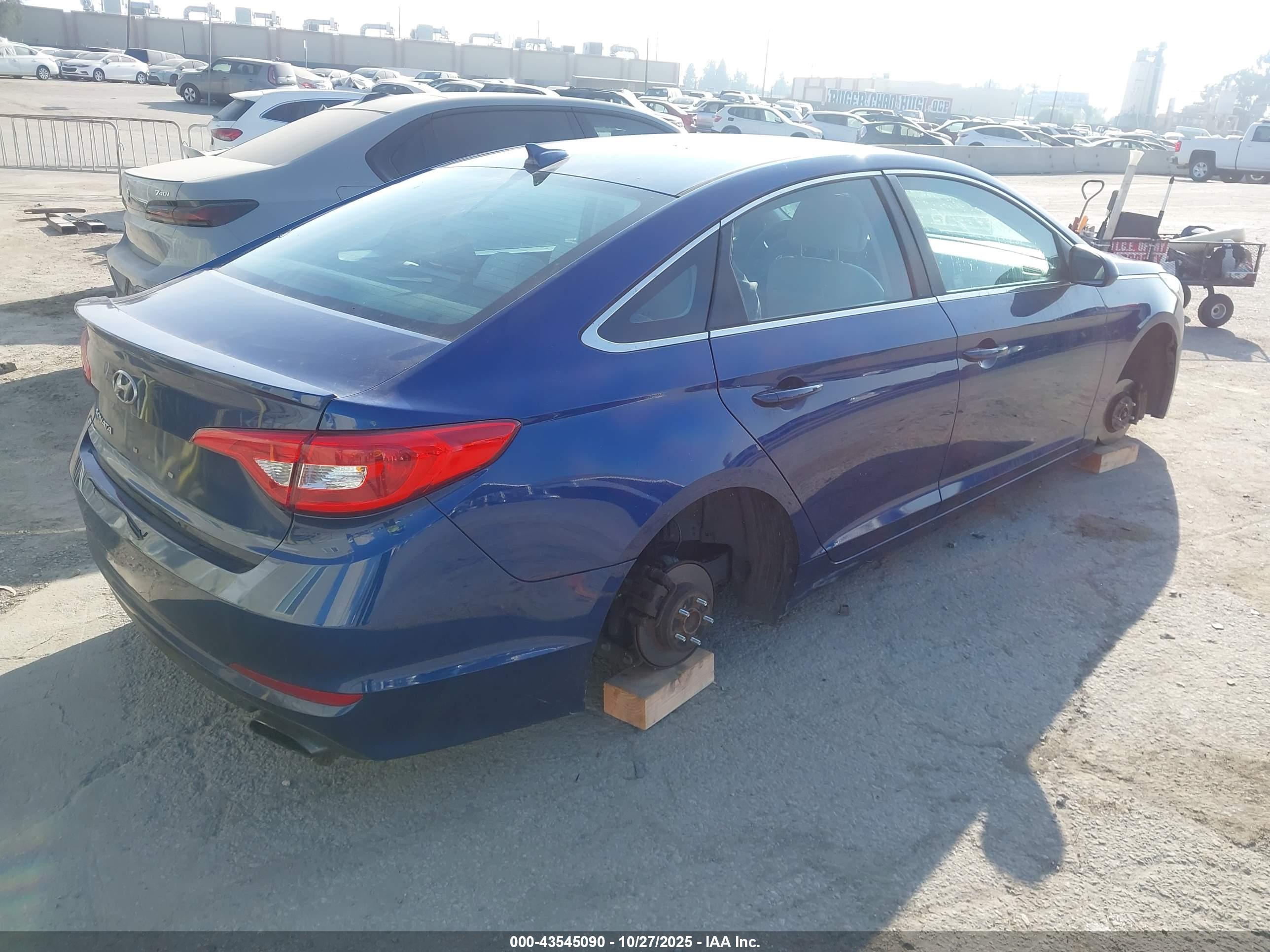 HYUNDAI SONATA image 4