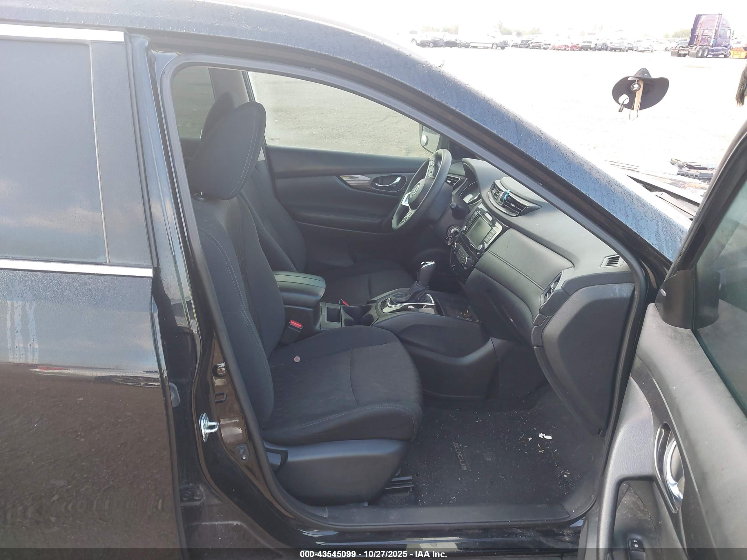 NISSAN ROGUE image 5
