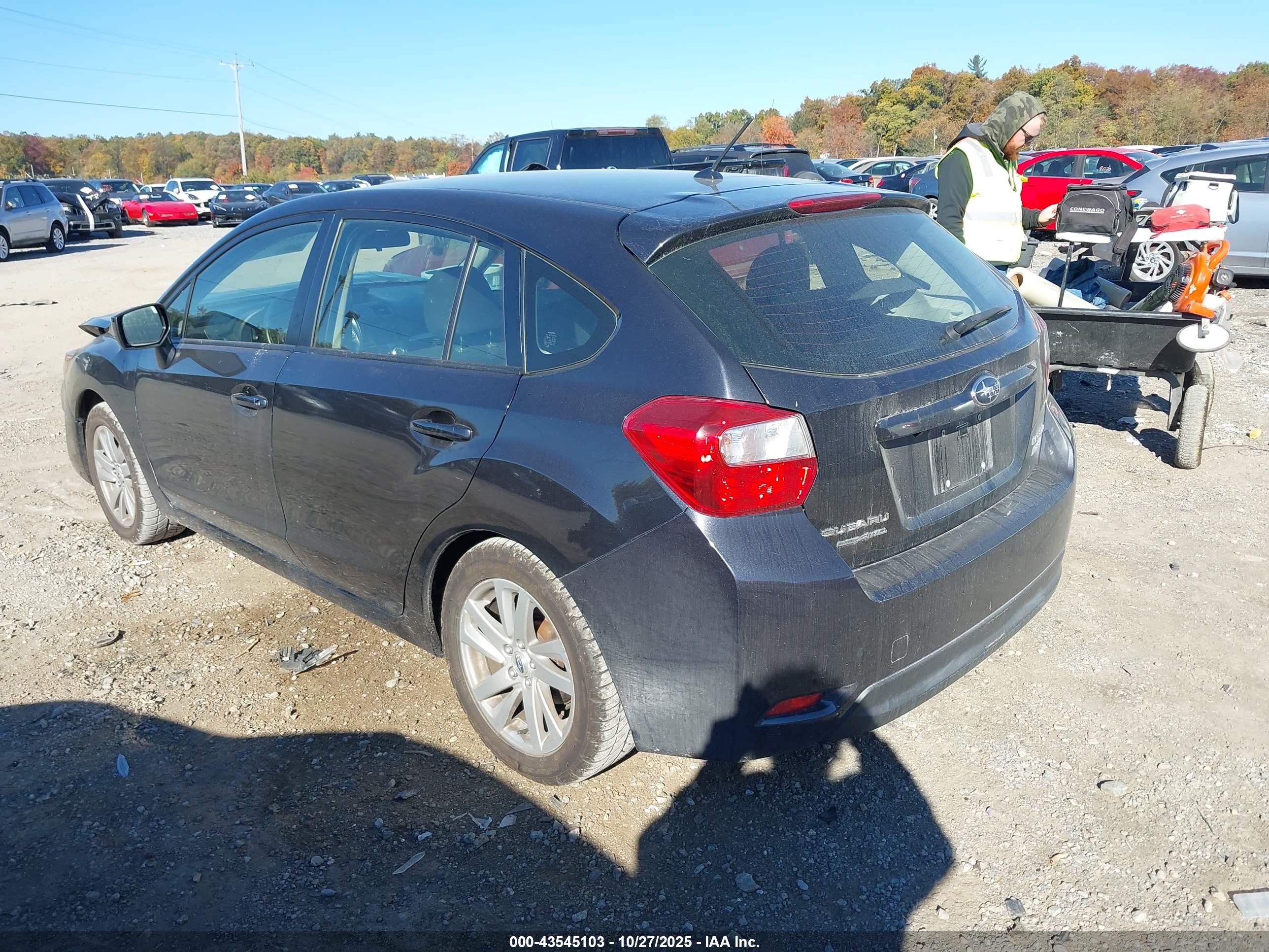SUBARU IMPREZA image 3