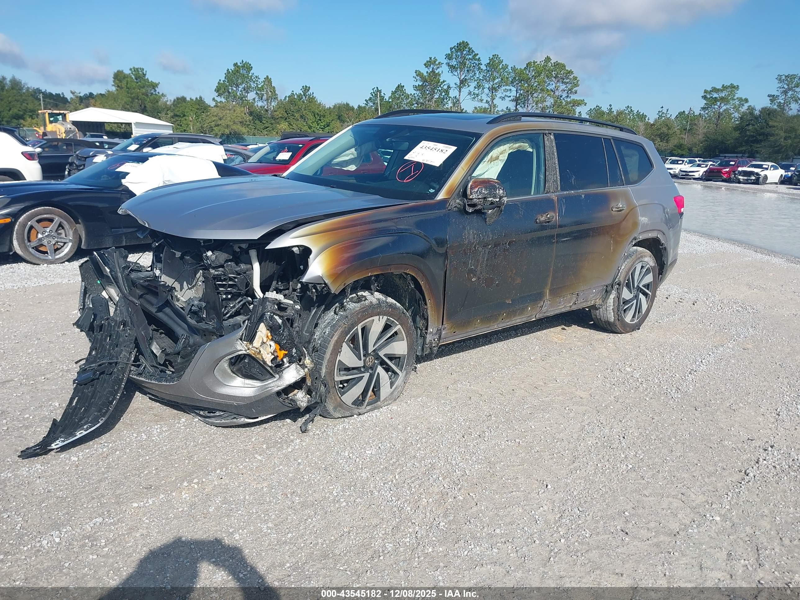 VOLKSWAGEN ATLAS image 2