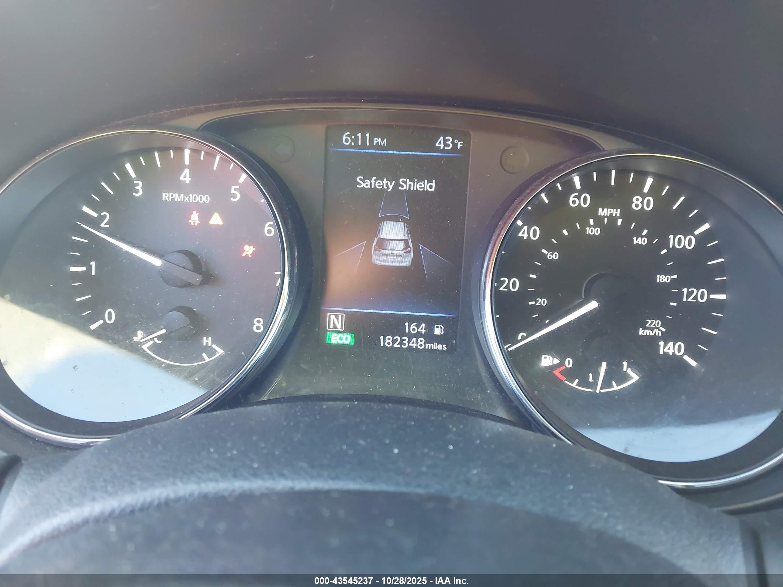 NISSAN ROGUE image 7