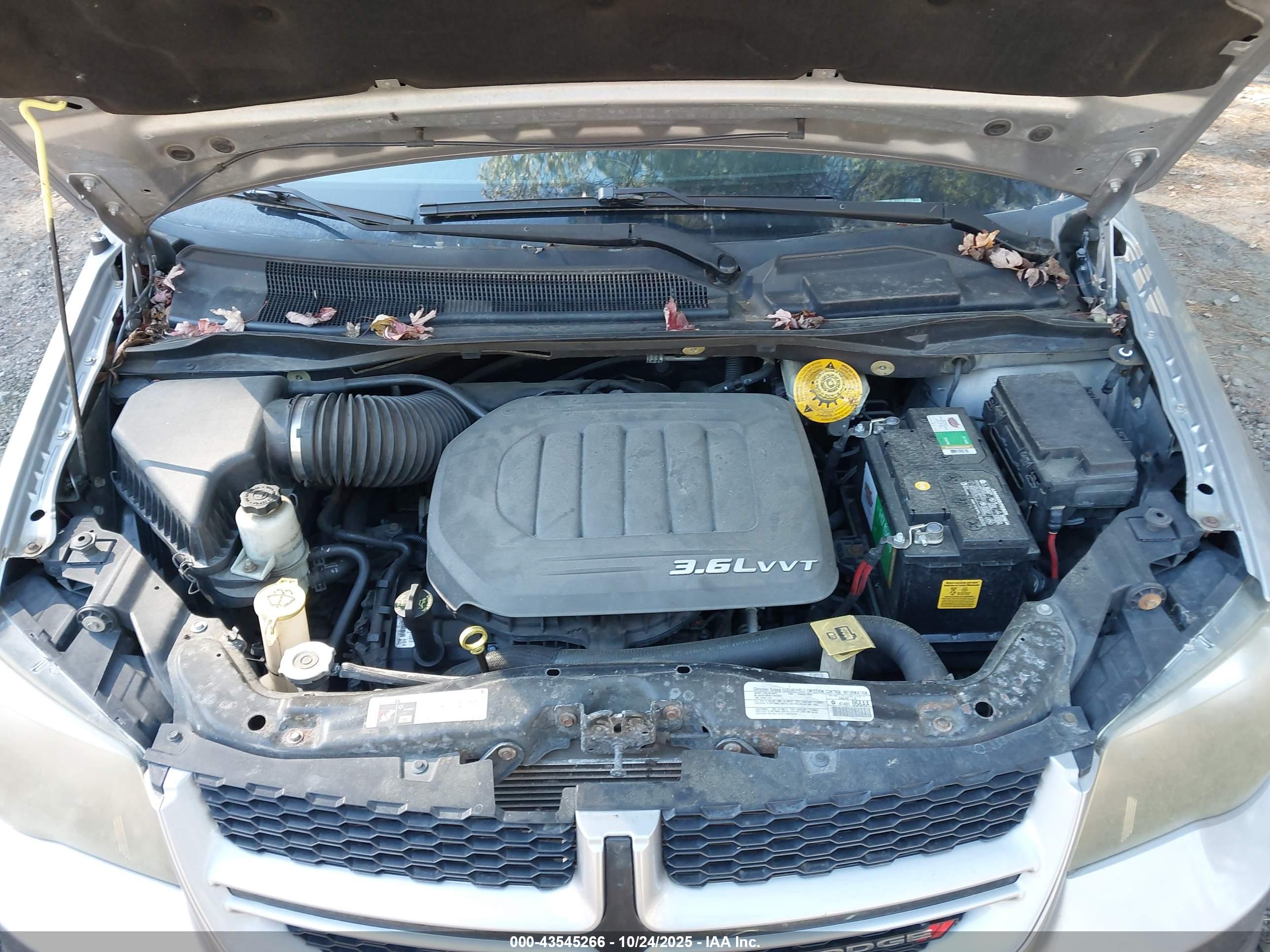 DODGE GRAND image 10