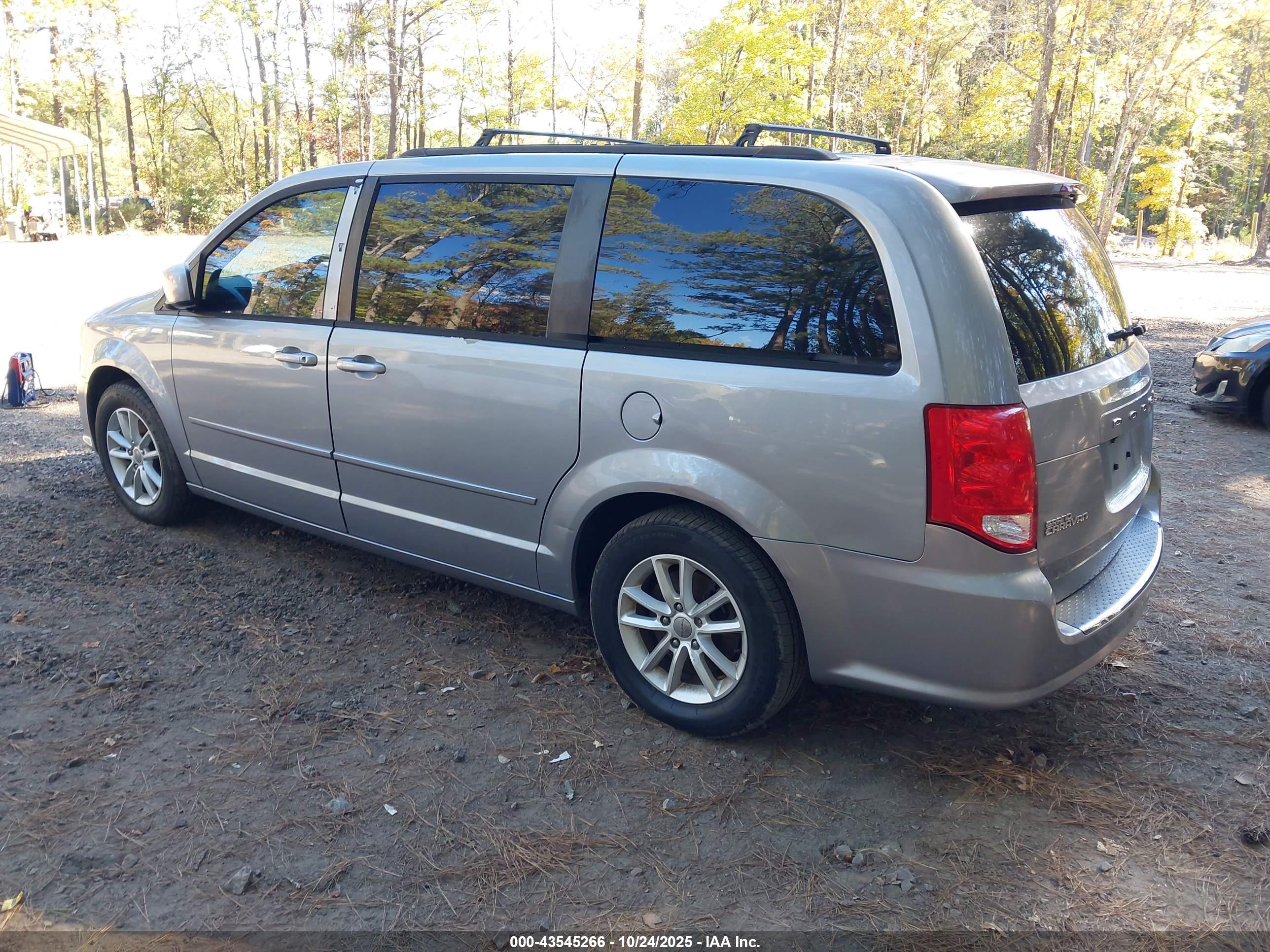 DODGE GRAND image 3