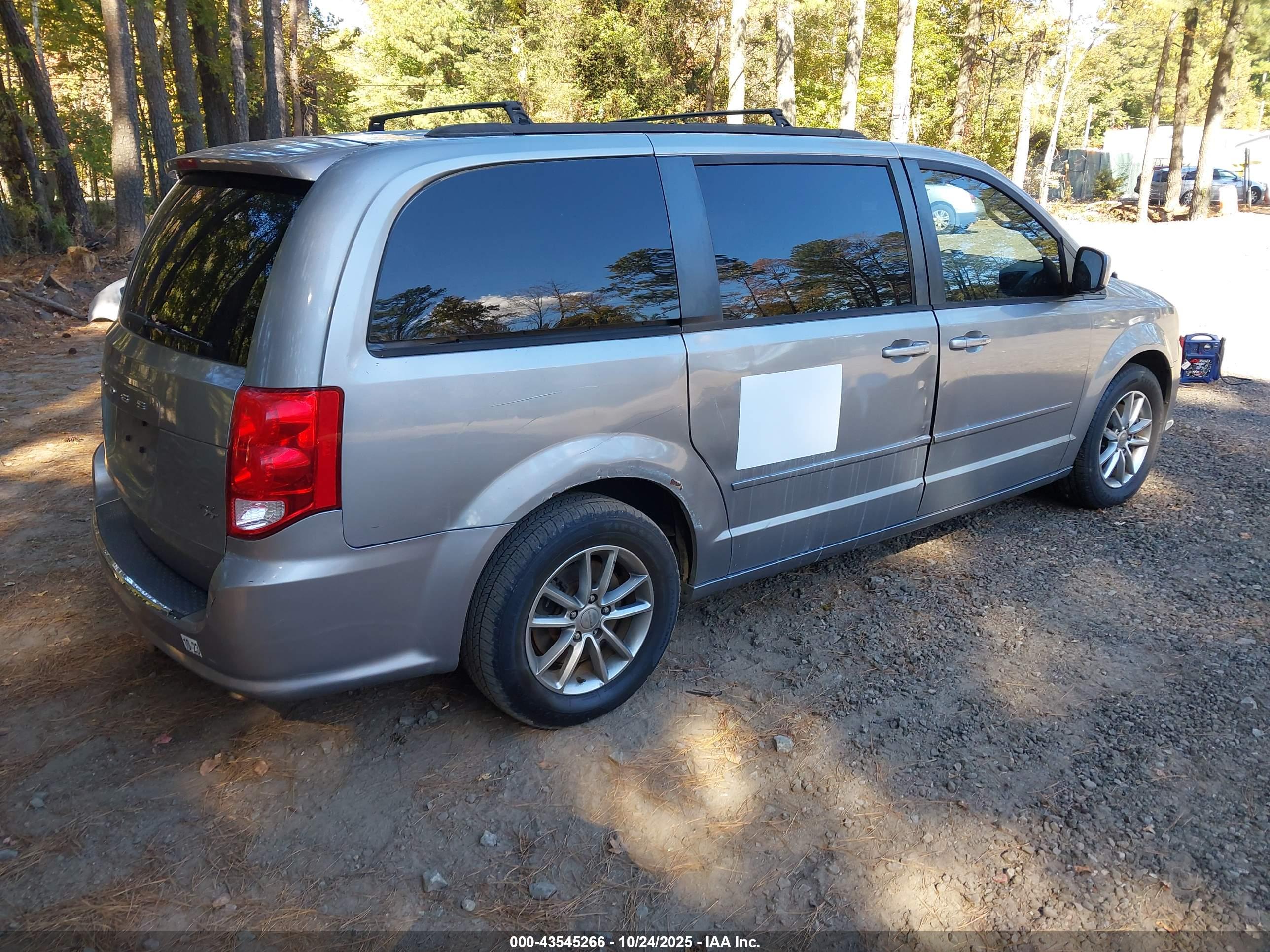 DODGE GRAND image 4