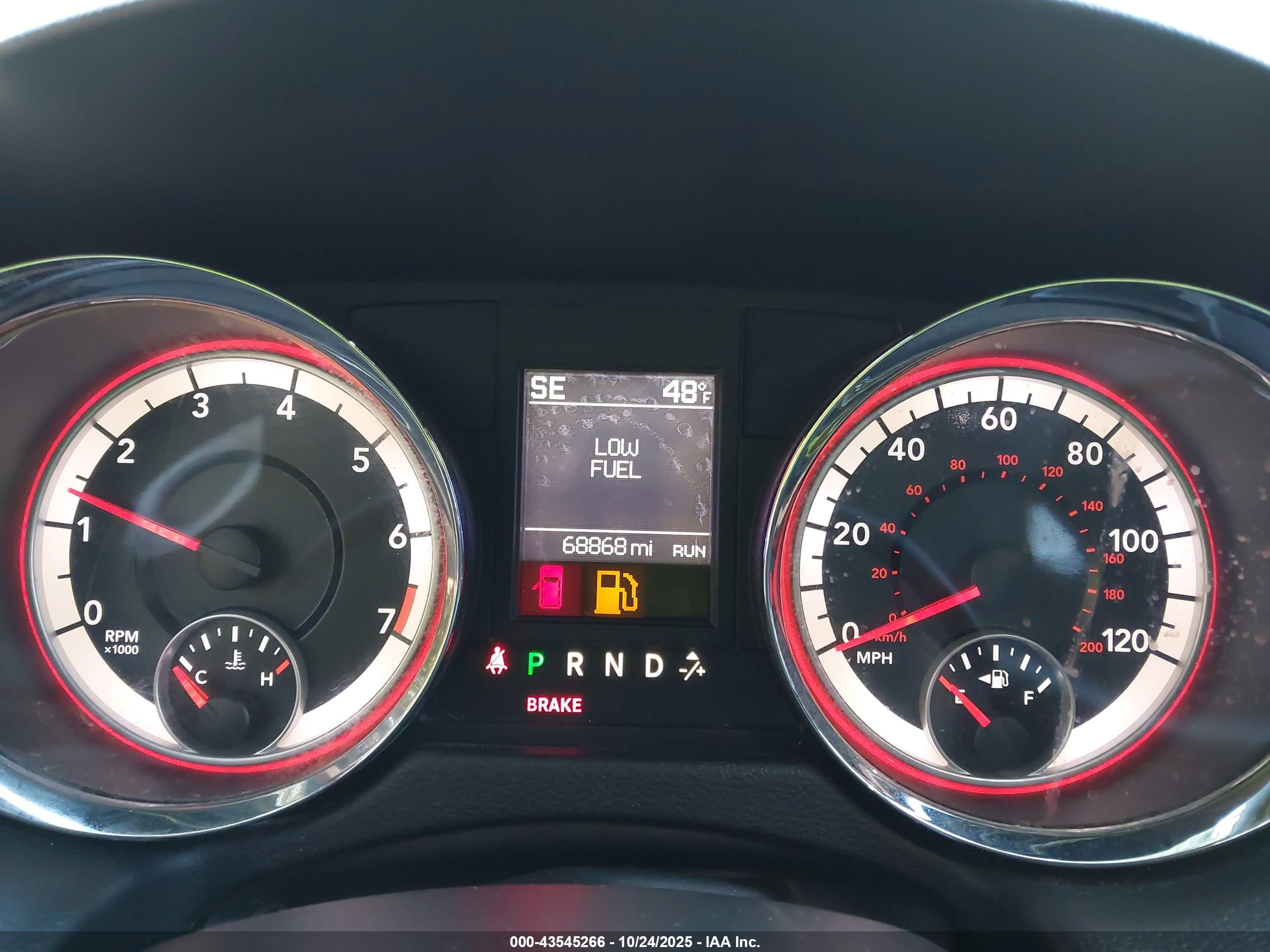 DODGE GRAND image 7