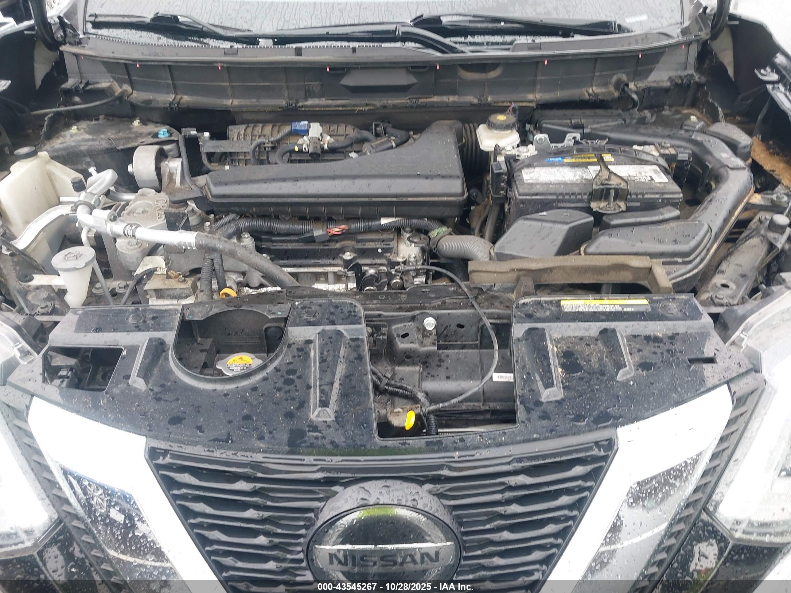 NISSAN ROGUE image 10