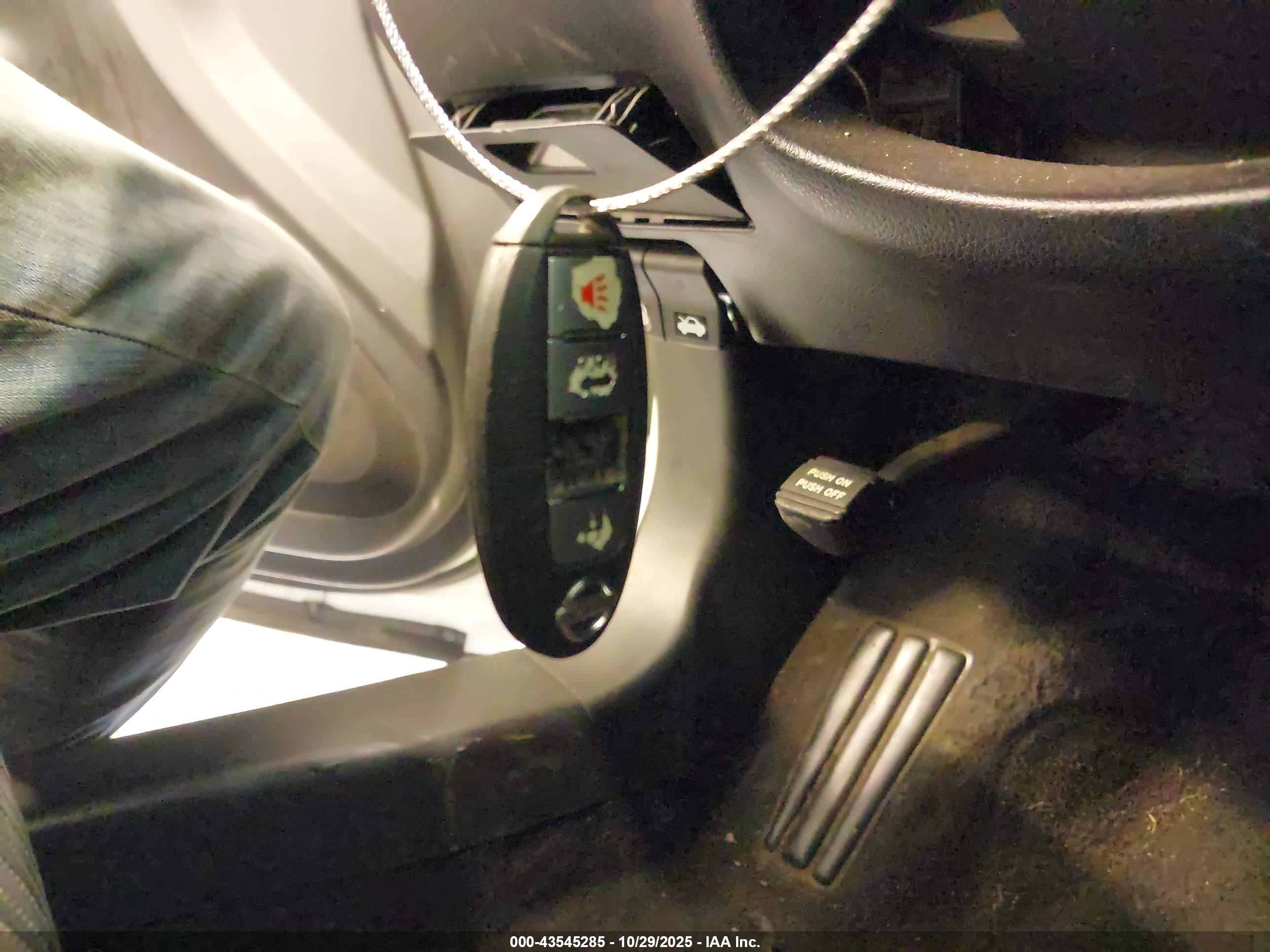 NISSAN ALTIMA image 11