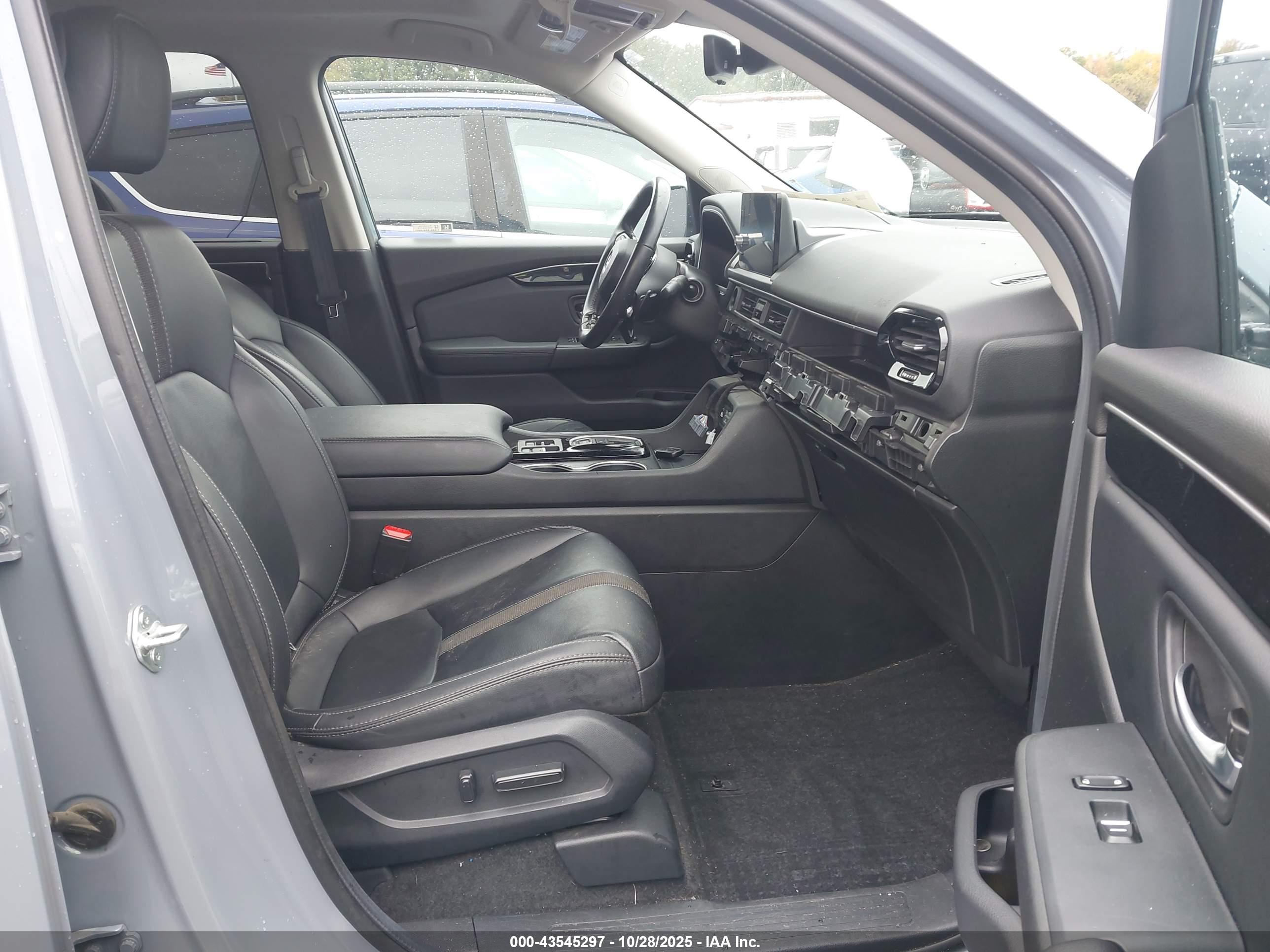 HONDA PILOT image 5