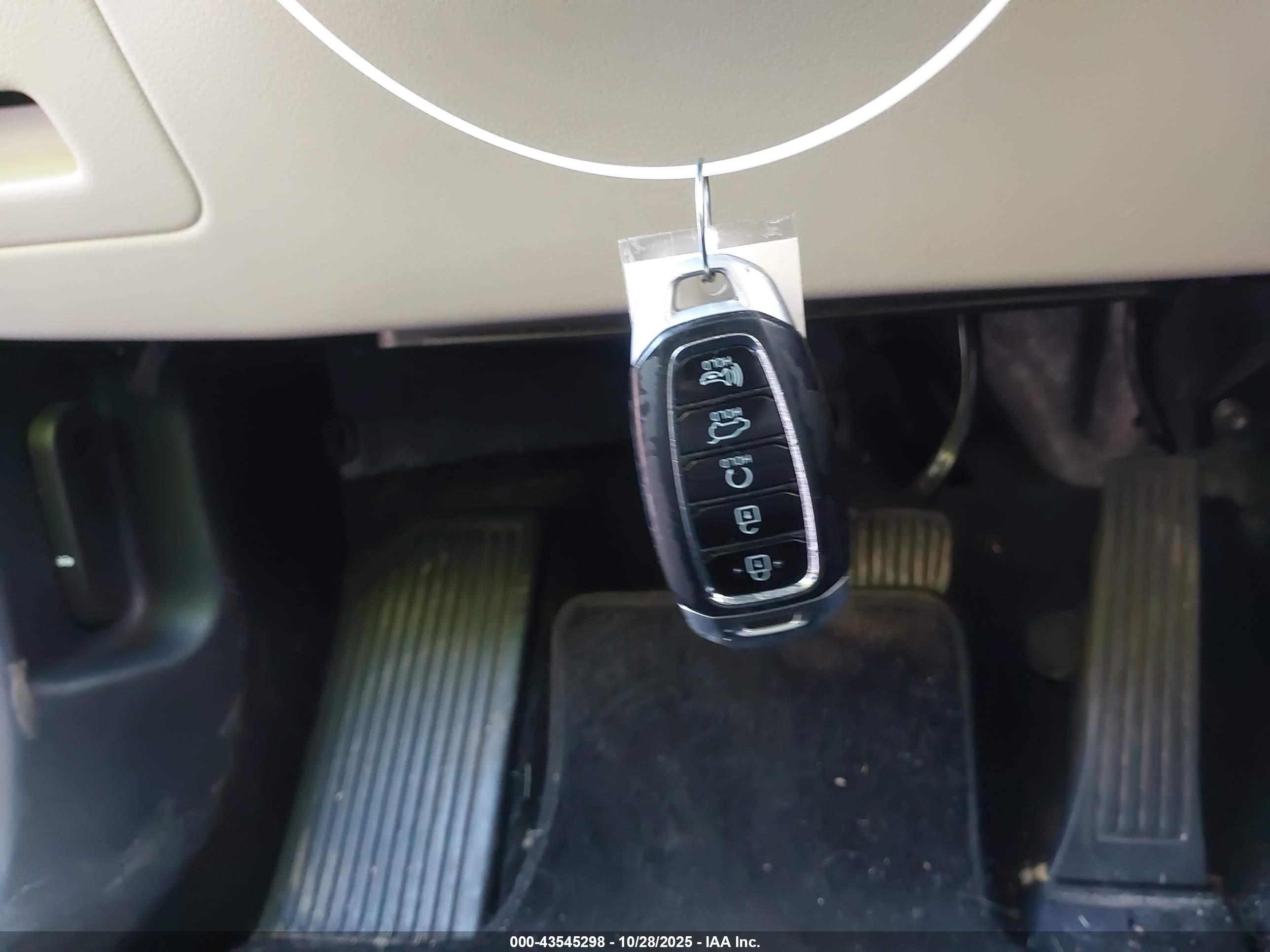 HYUNDAI PALISADE image 11