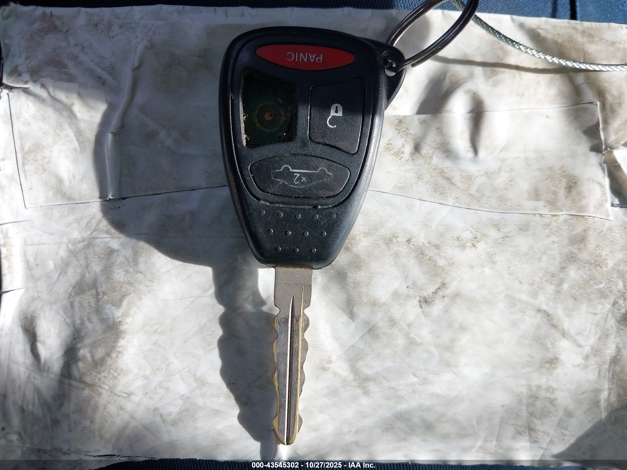 CHRYSLER 300 image 11