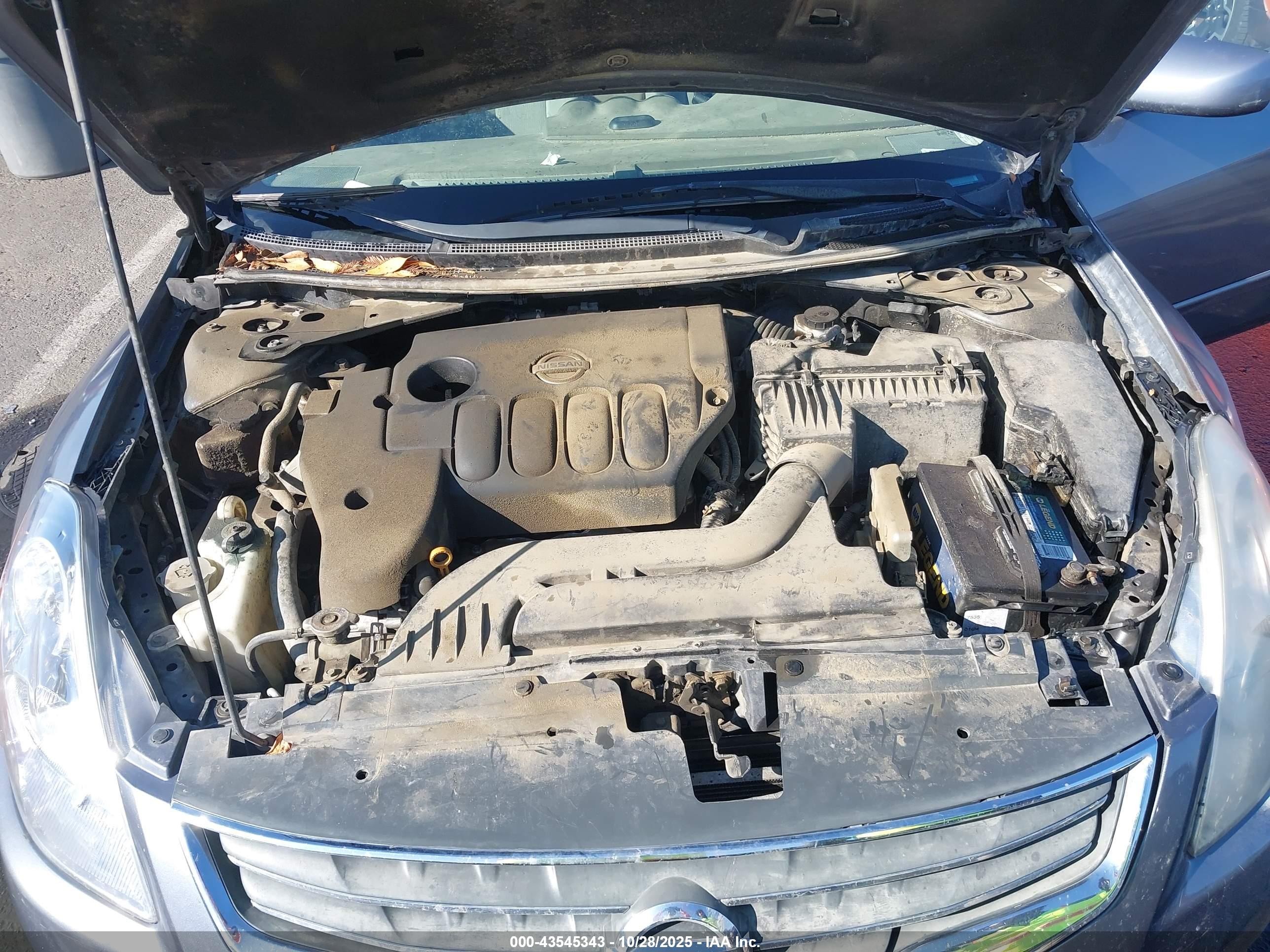 NISSAN ALTIMA image 10