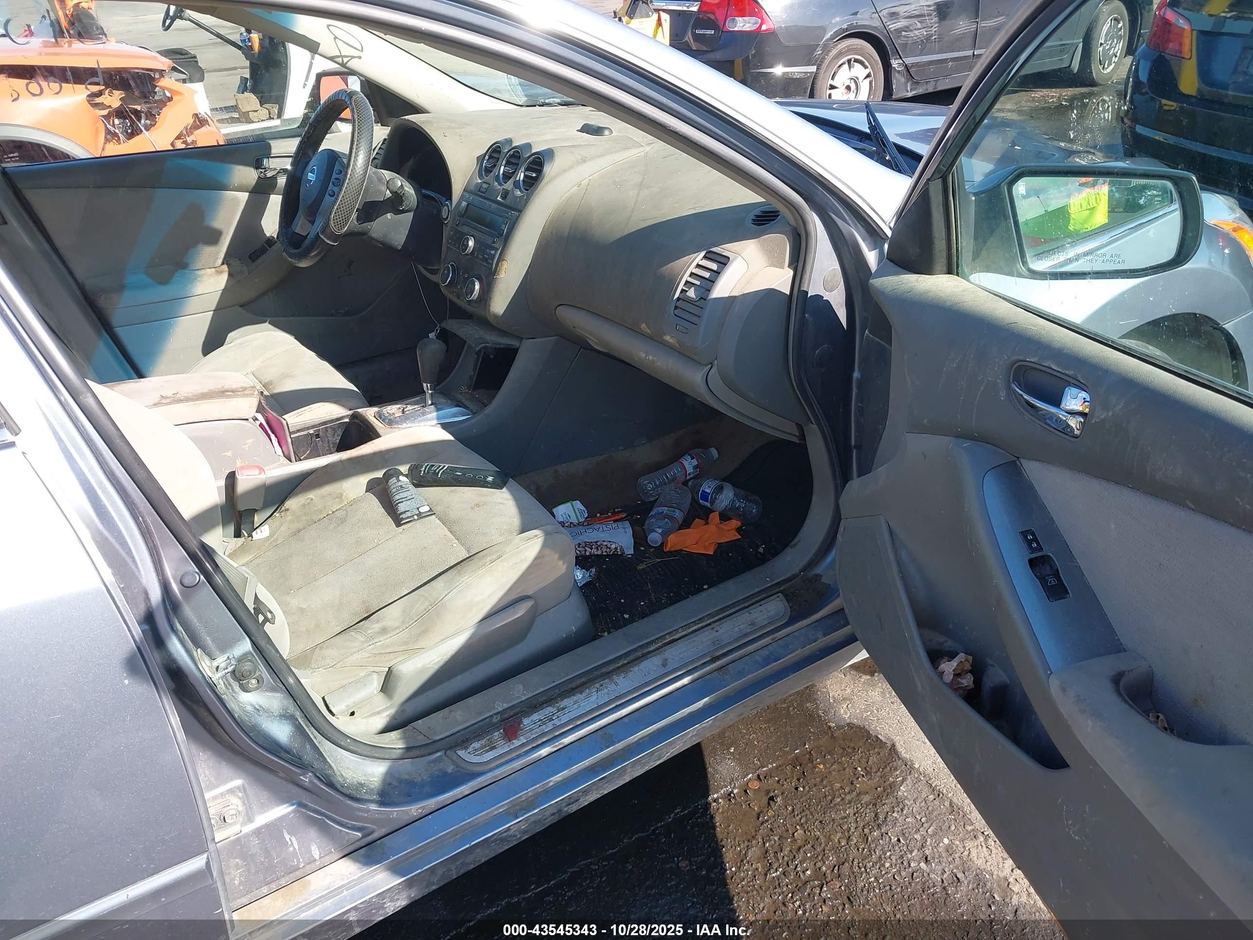 NISSAN ALTIMA image 5