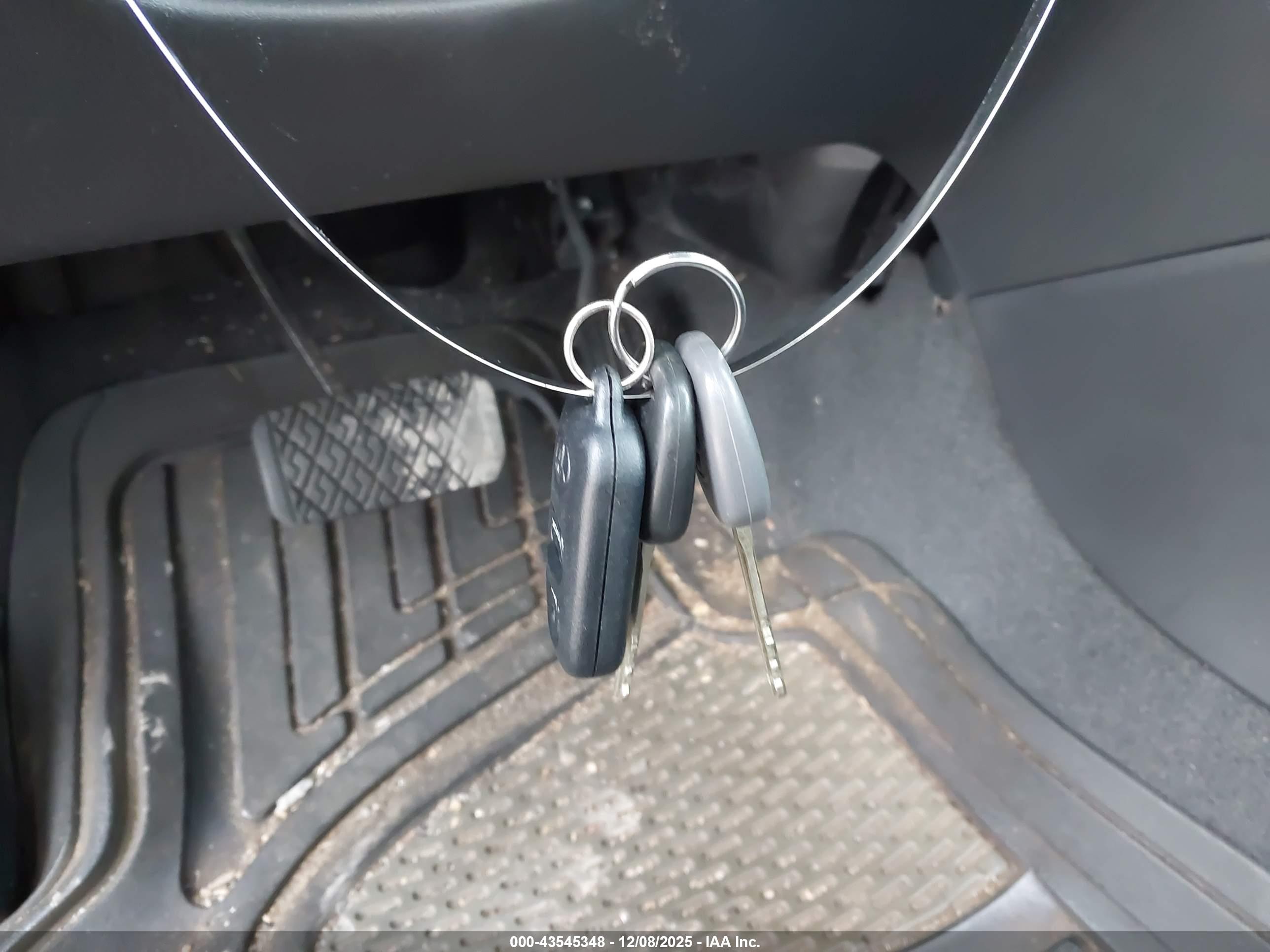 TOYOTA COROLLA image 11