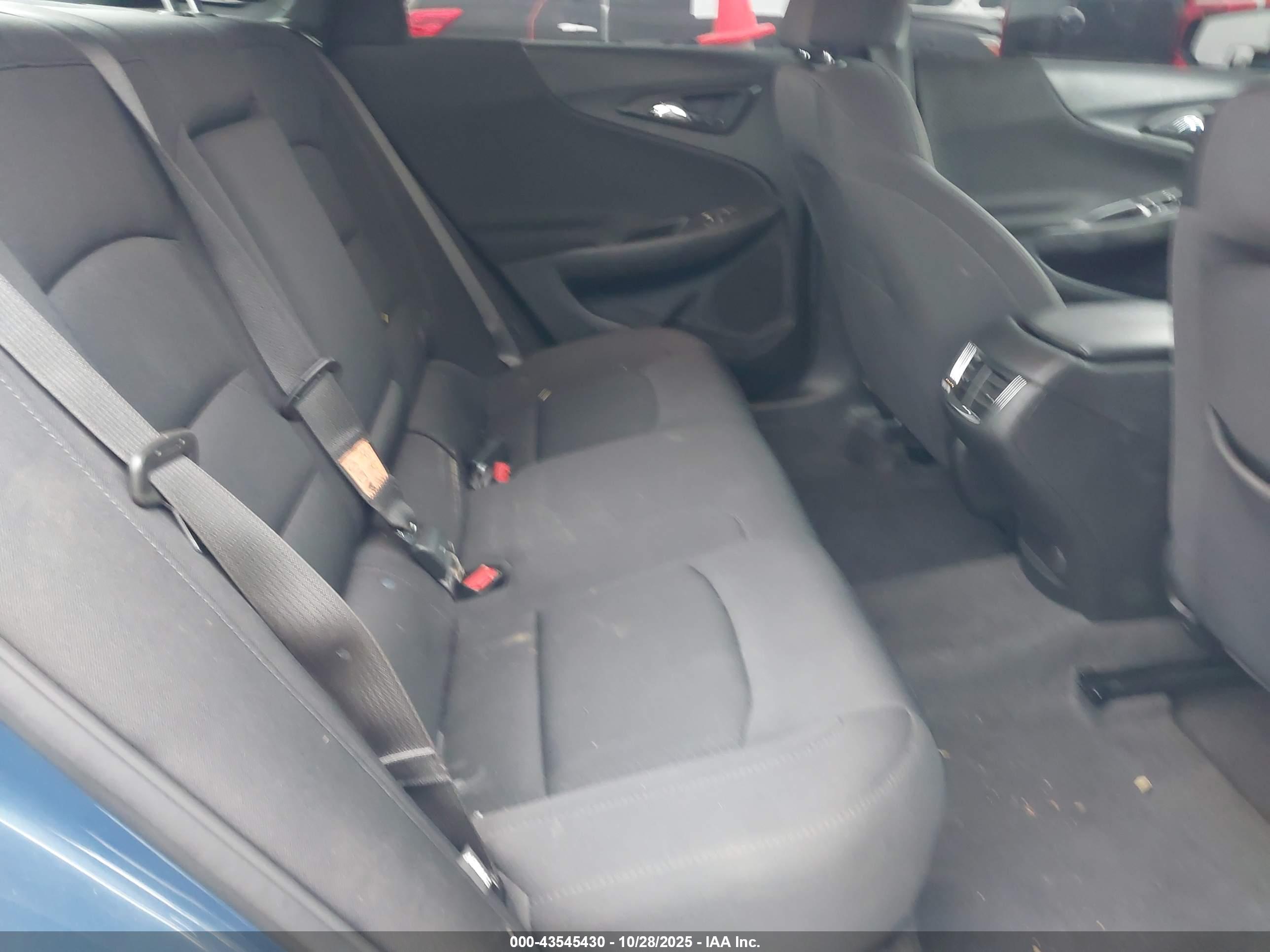 CHEVROLET MALIBU image 8