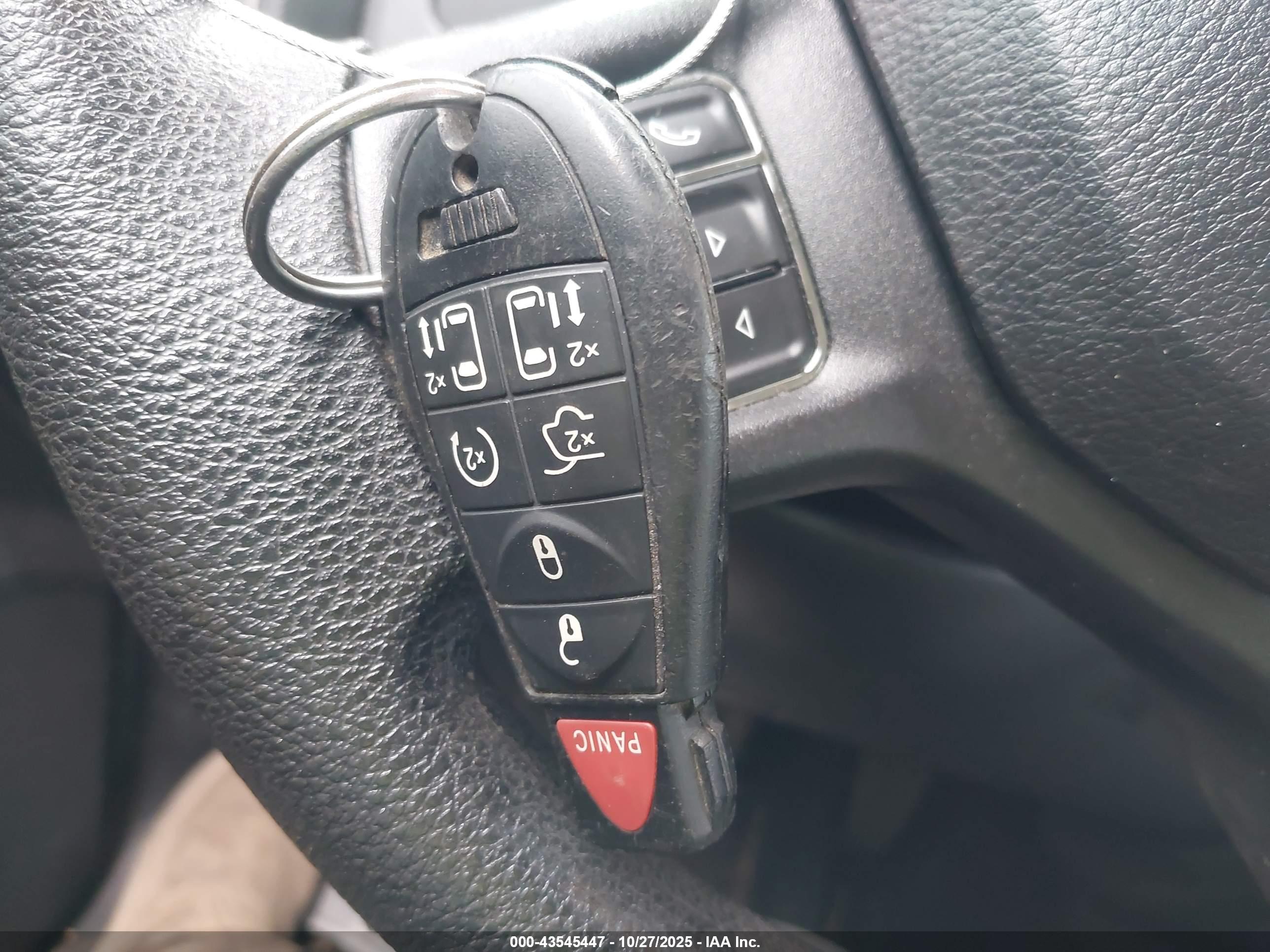 RAM 1500 image 11