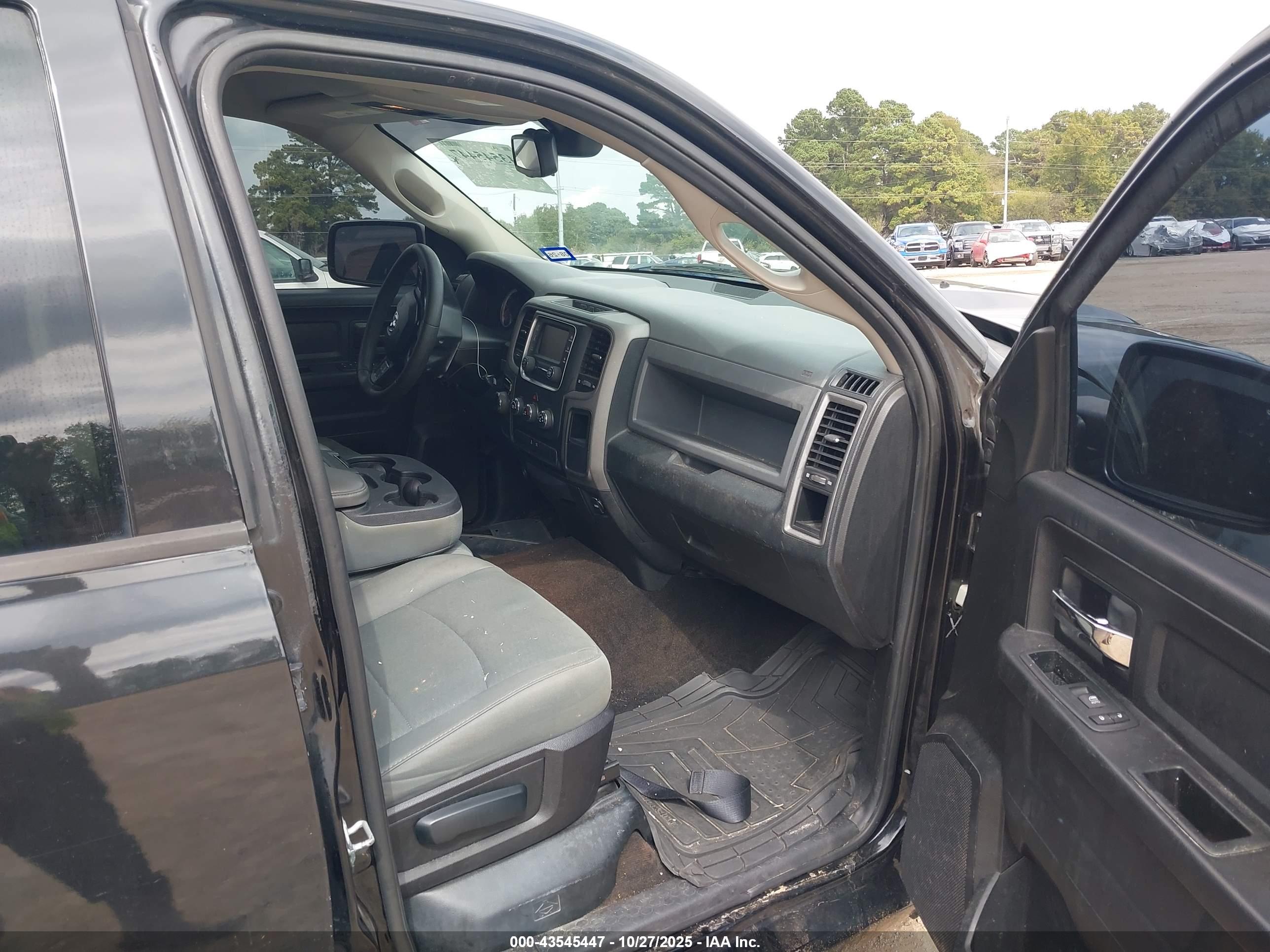 RAM 1500 image 5