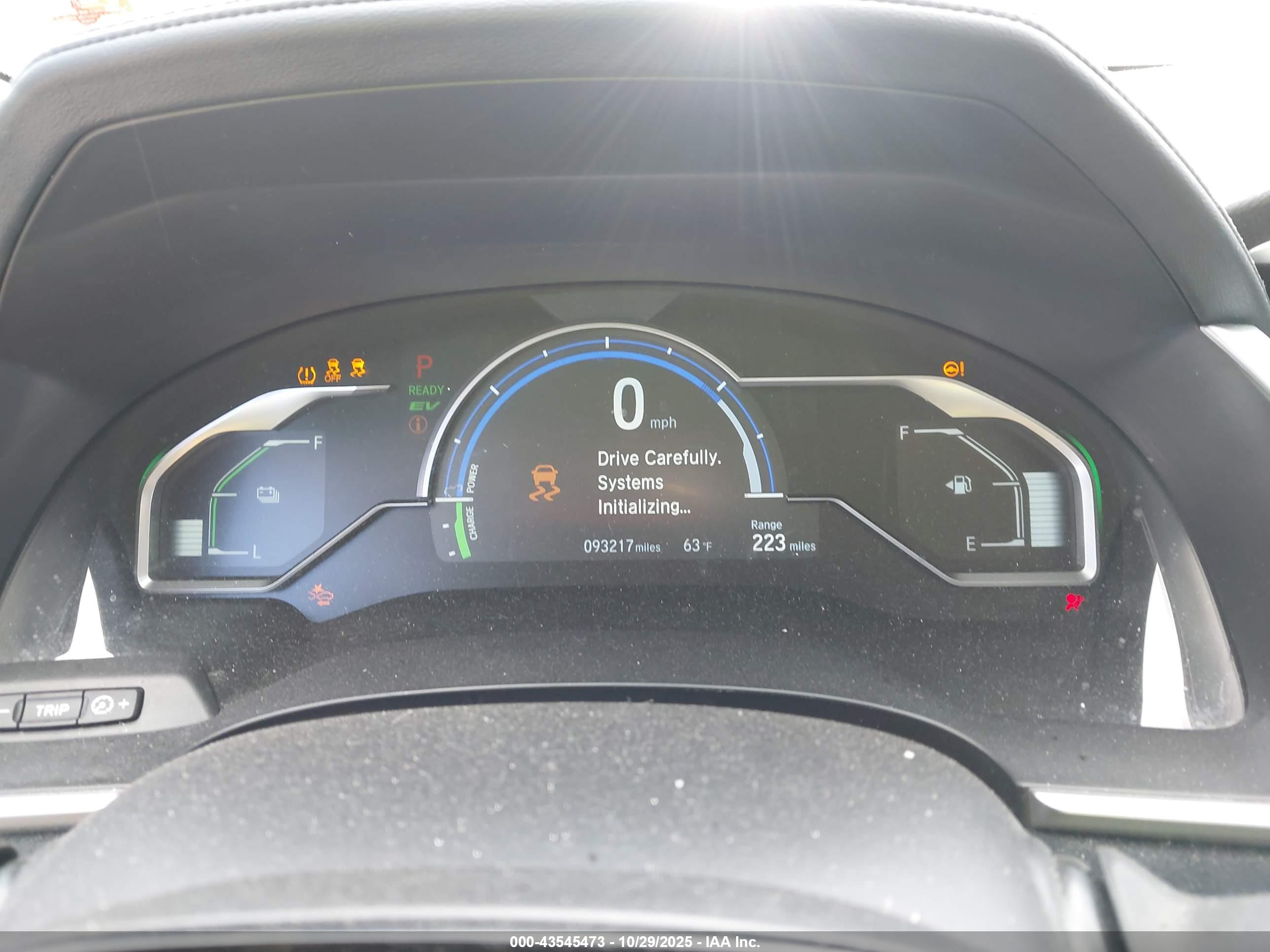 HONDA CLARITY image 7