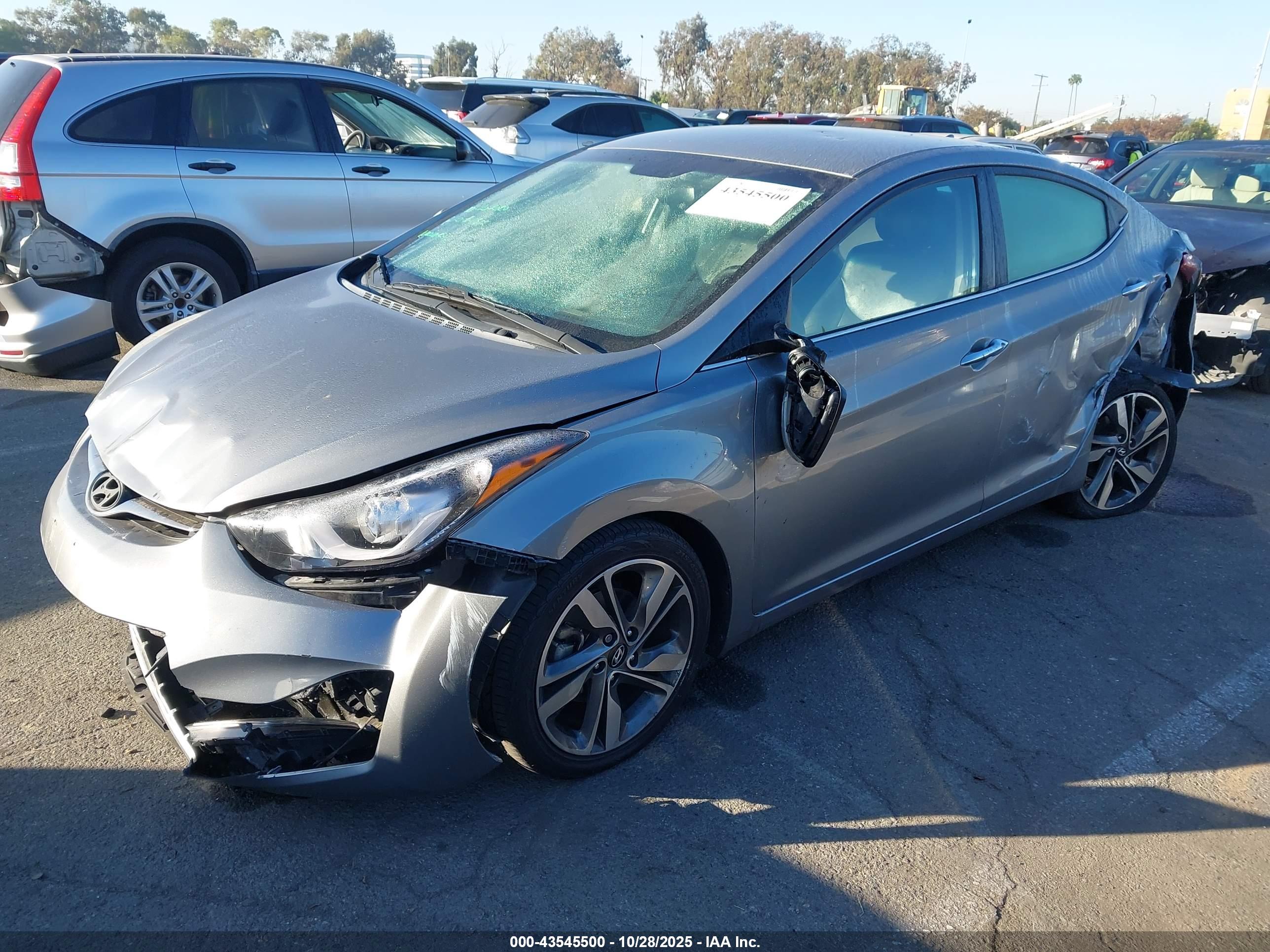 HYUNDAI ELANTRA image 2