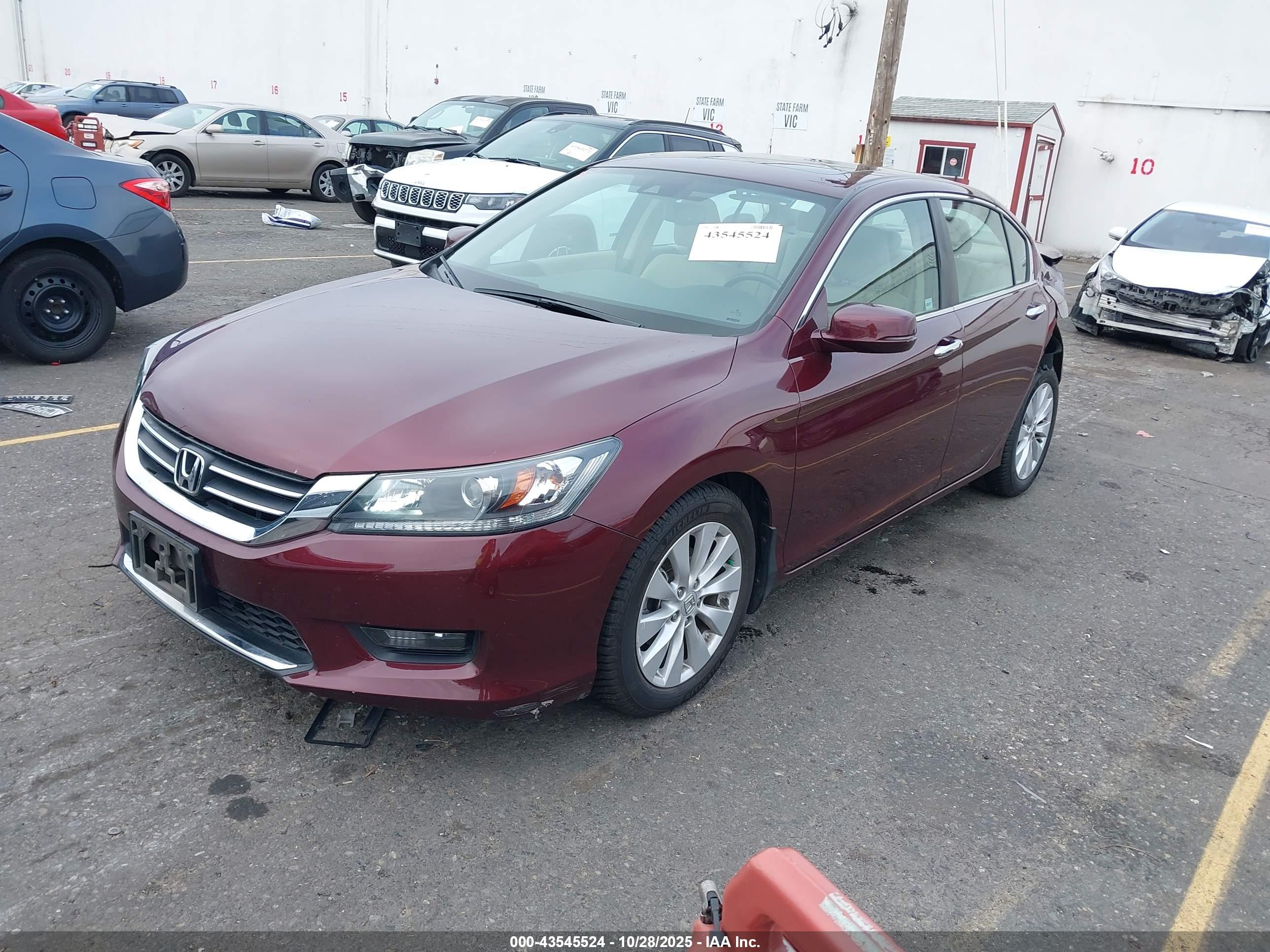 HONDA ACCORD image 2