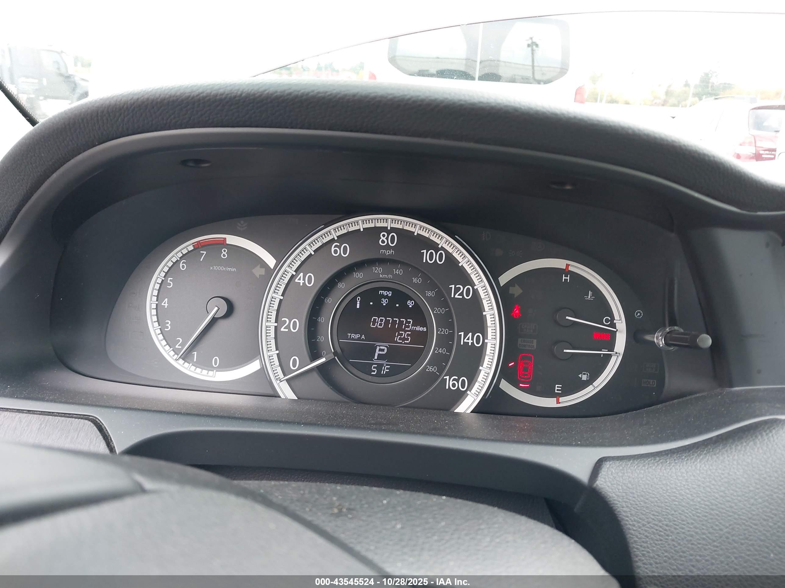 HONDA ACCORD image 7