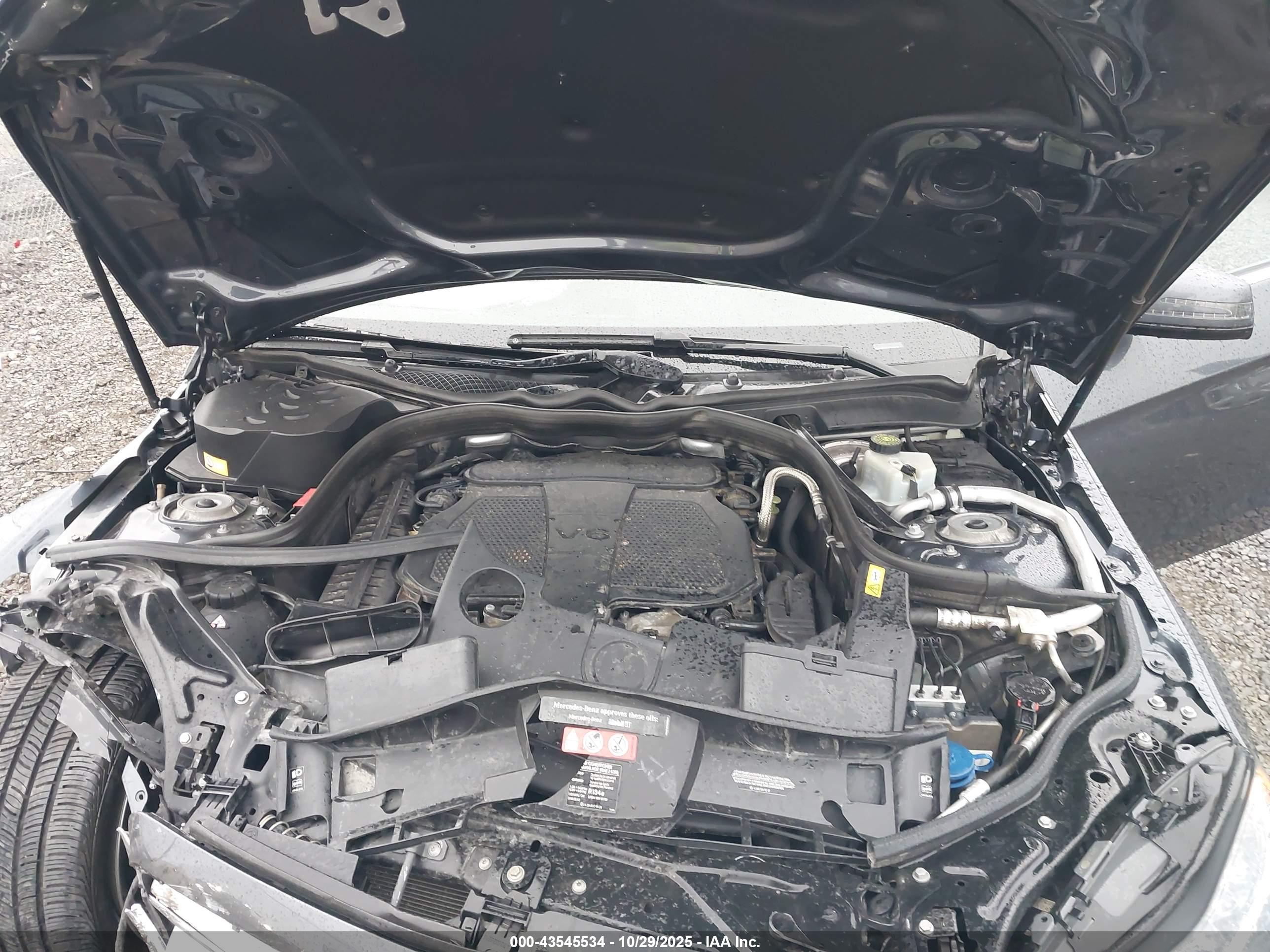 MERCEDES-BENZ E image 10
