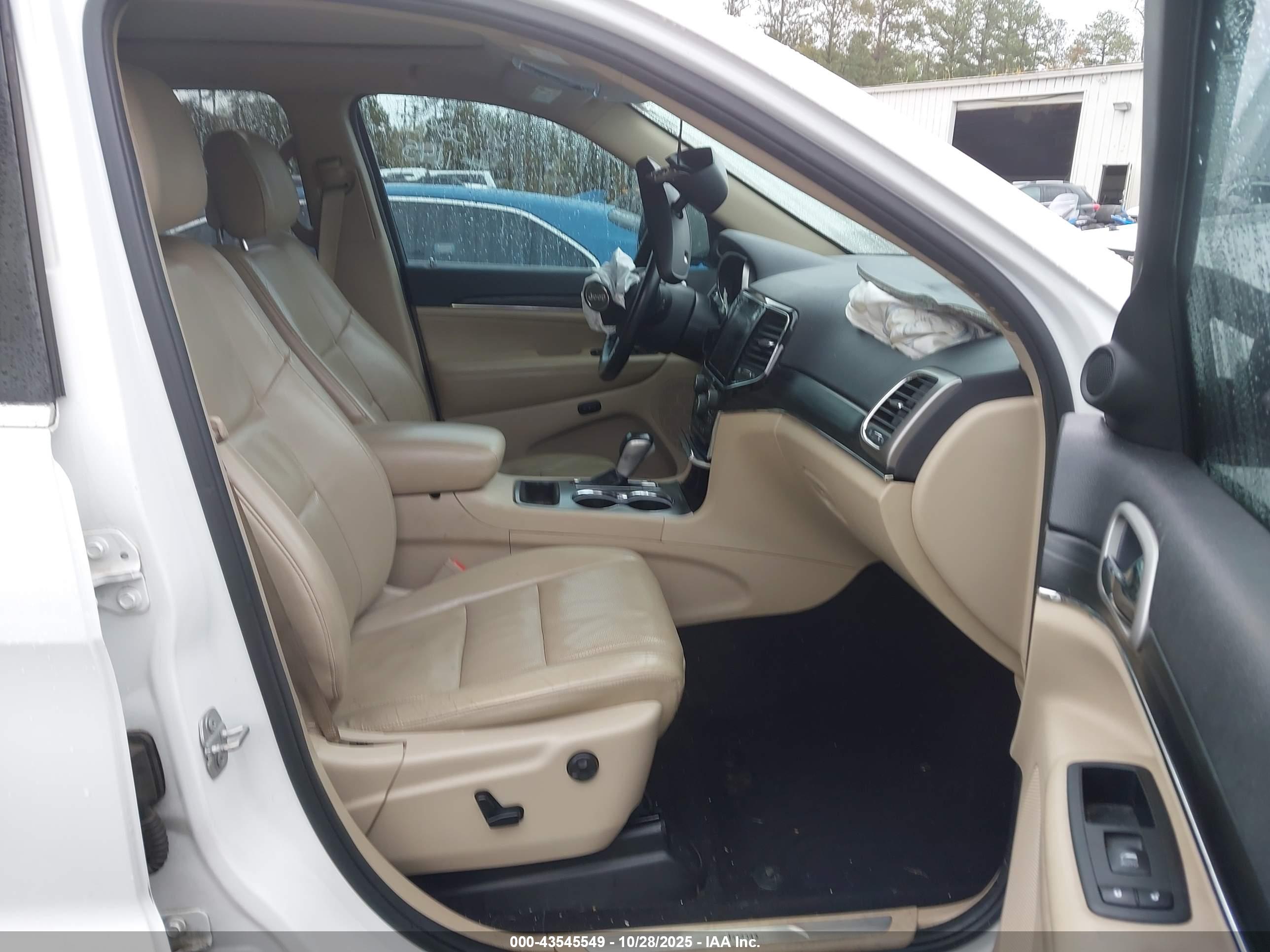 JEEP GRAND image 5