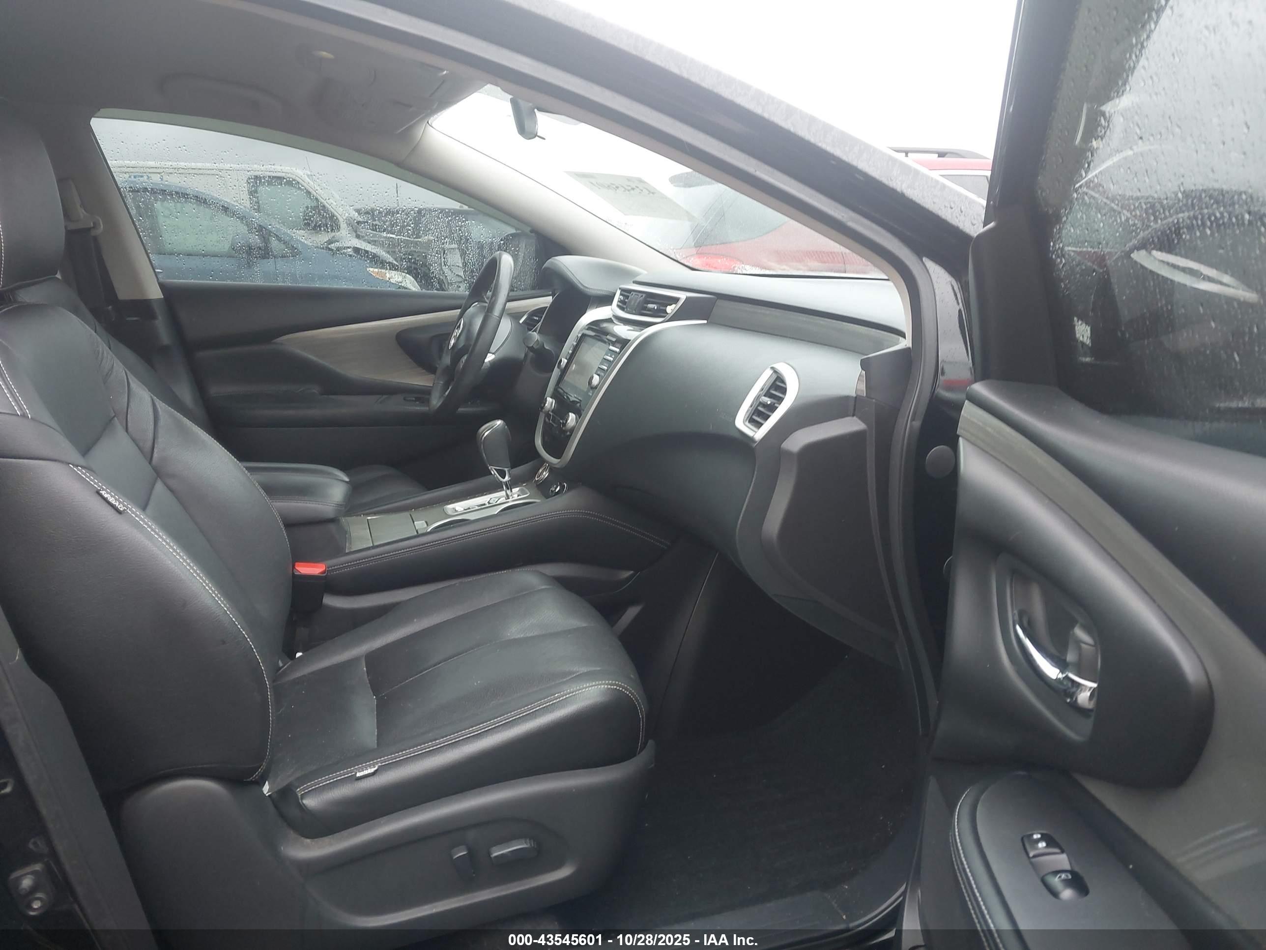 NISSAN MURANO image 5