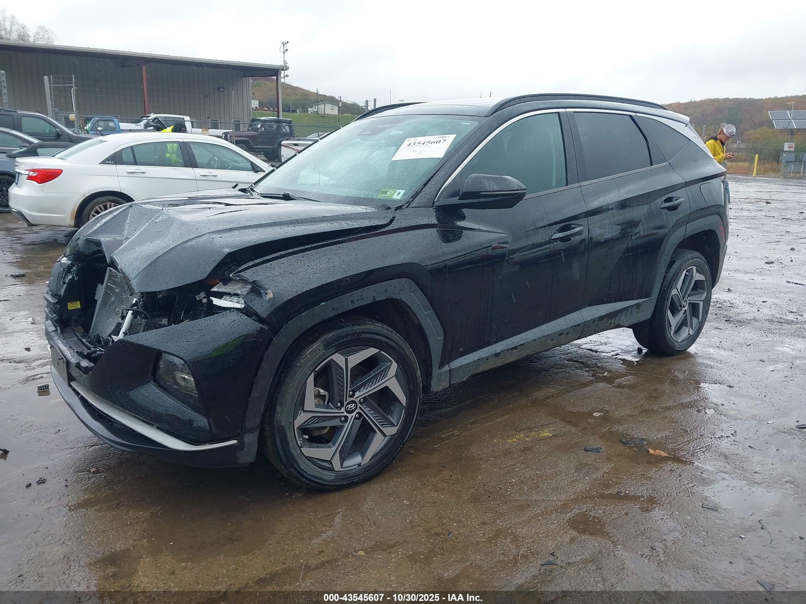 HYUNDAI TUCSON image 2