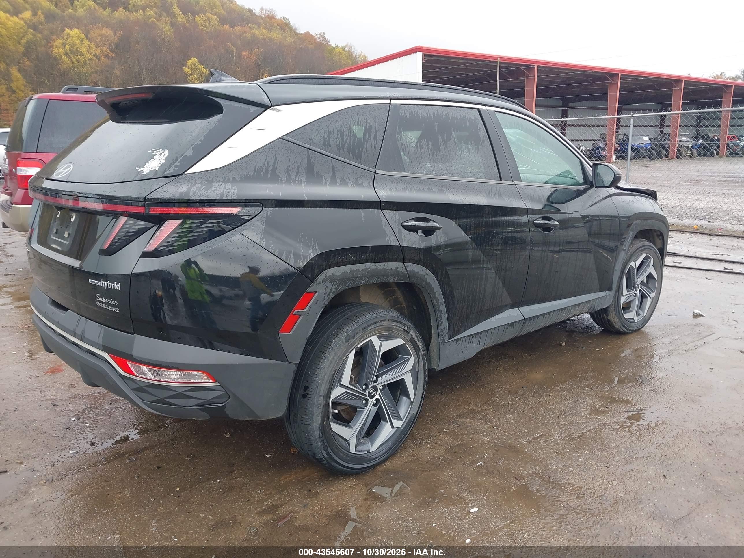 HYUNDAI TUCSON image 4